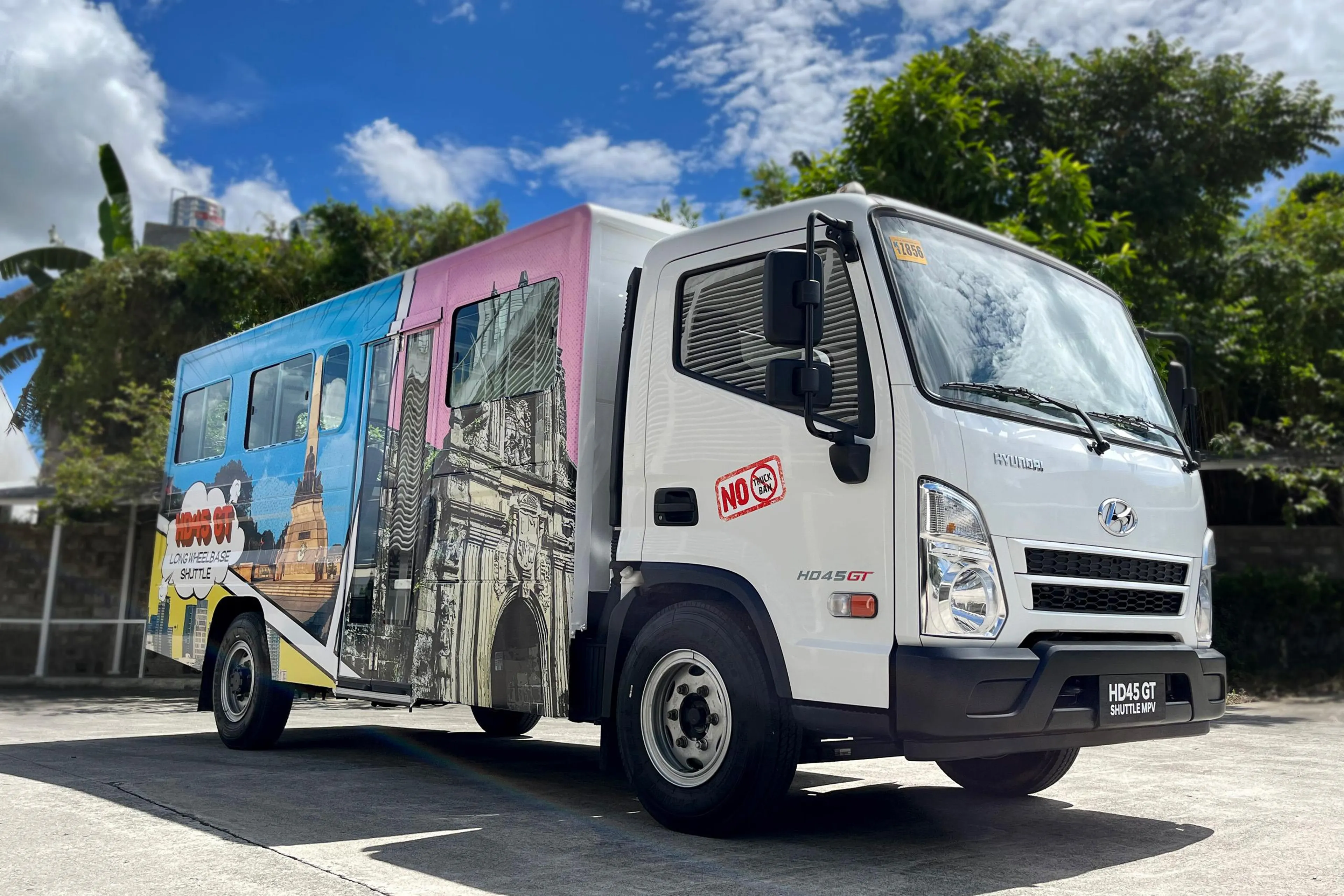 Move your shuttle business with 2023 Hyundai HD45 GT