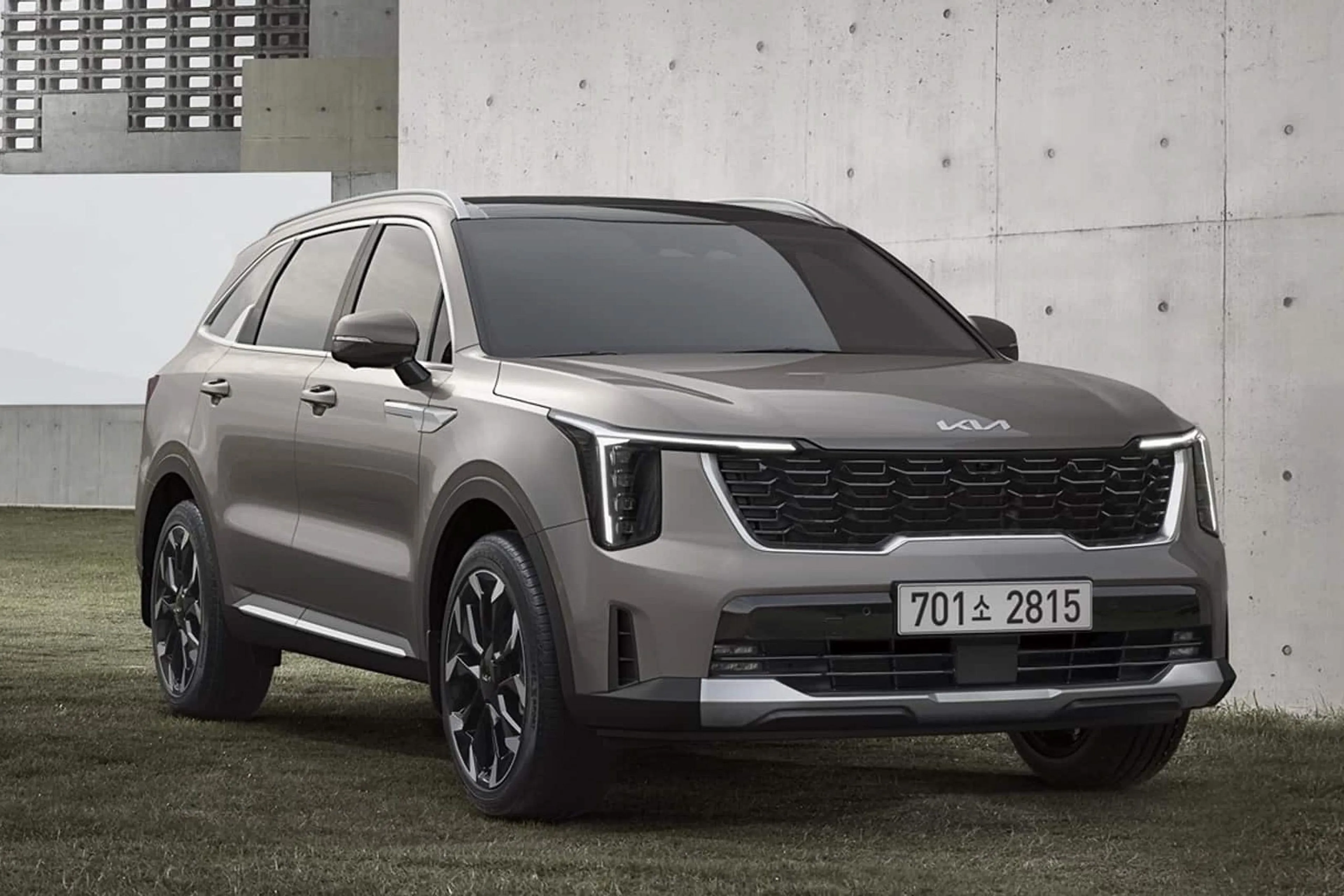 LOOK: This is the 2024 Kia Sorento facelift