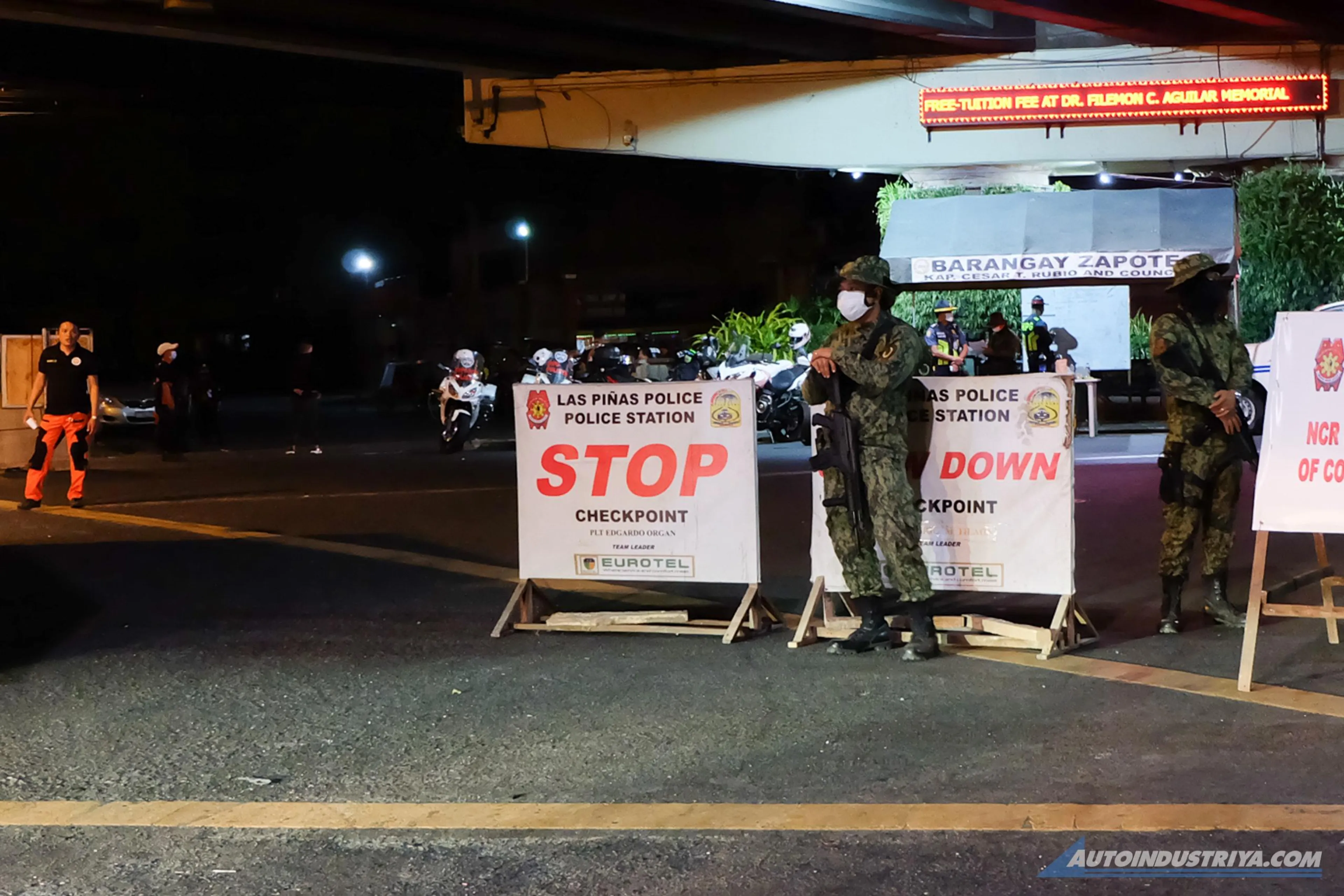 Senator wants all vehicles stopped at checkpoints