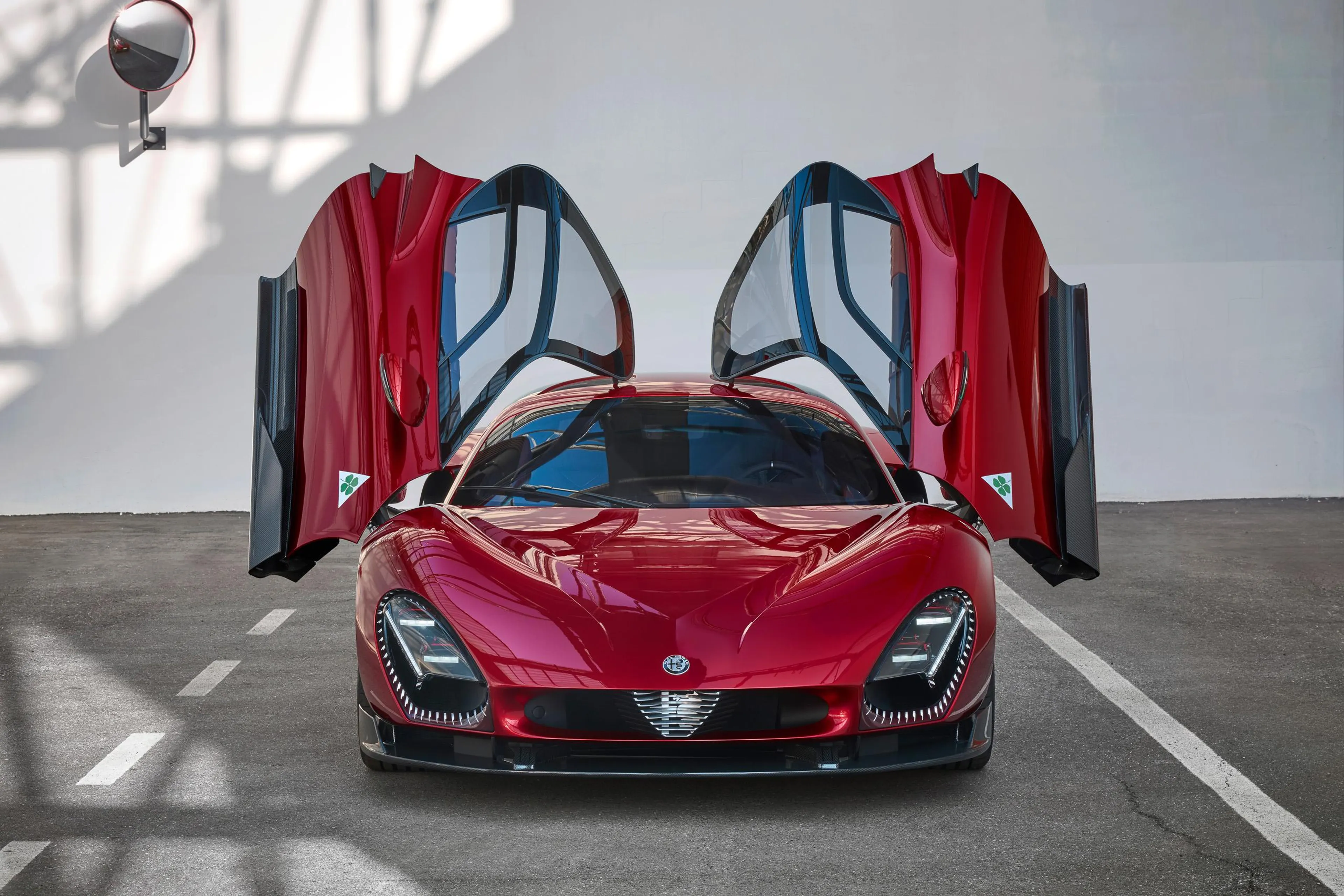 Alfa Romeo announces return of 33 Stradale