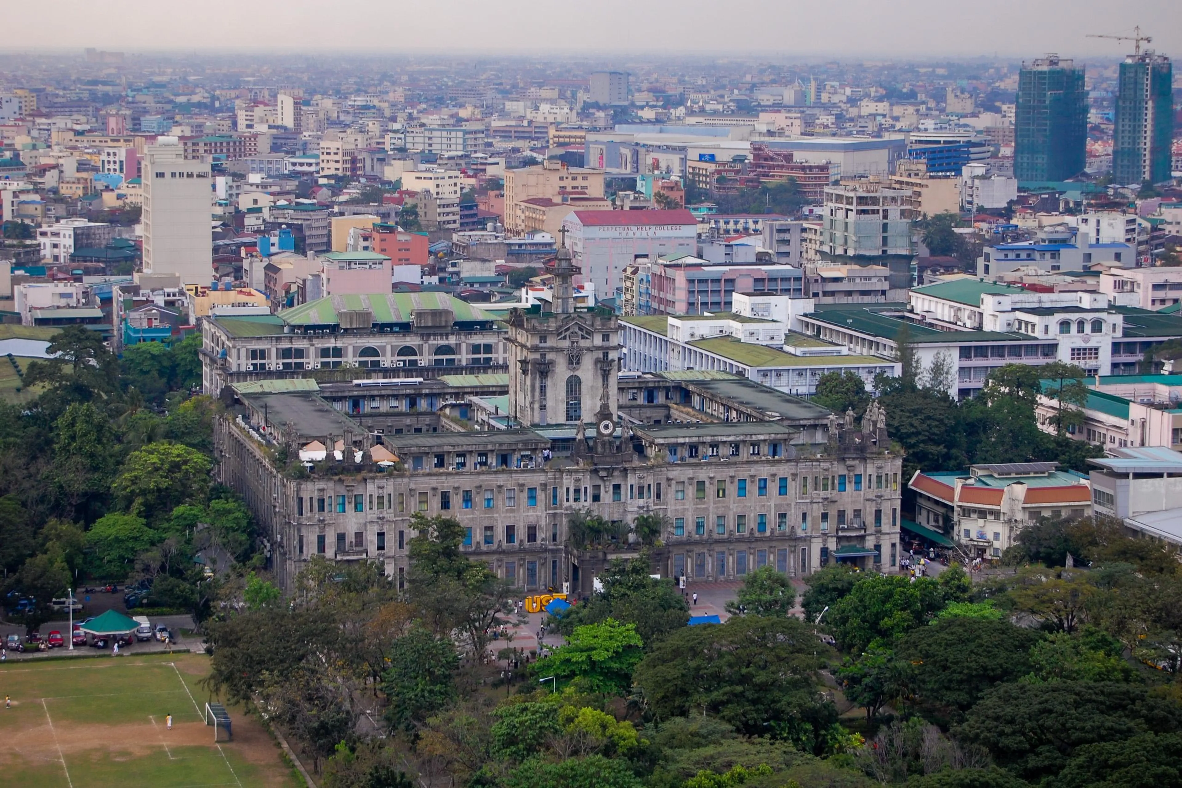 University Belt in Manila closed for 2023 bar exams