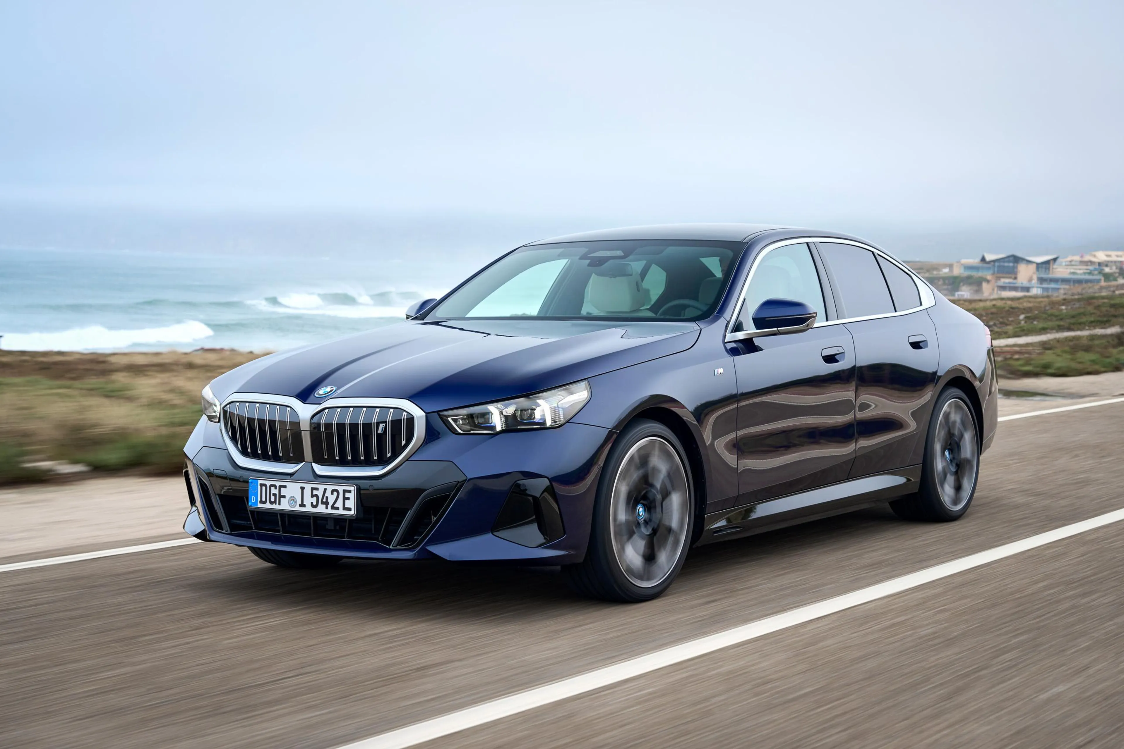 First Drive: BMW i5 eDrive40 and M60 xDrive