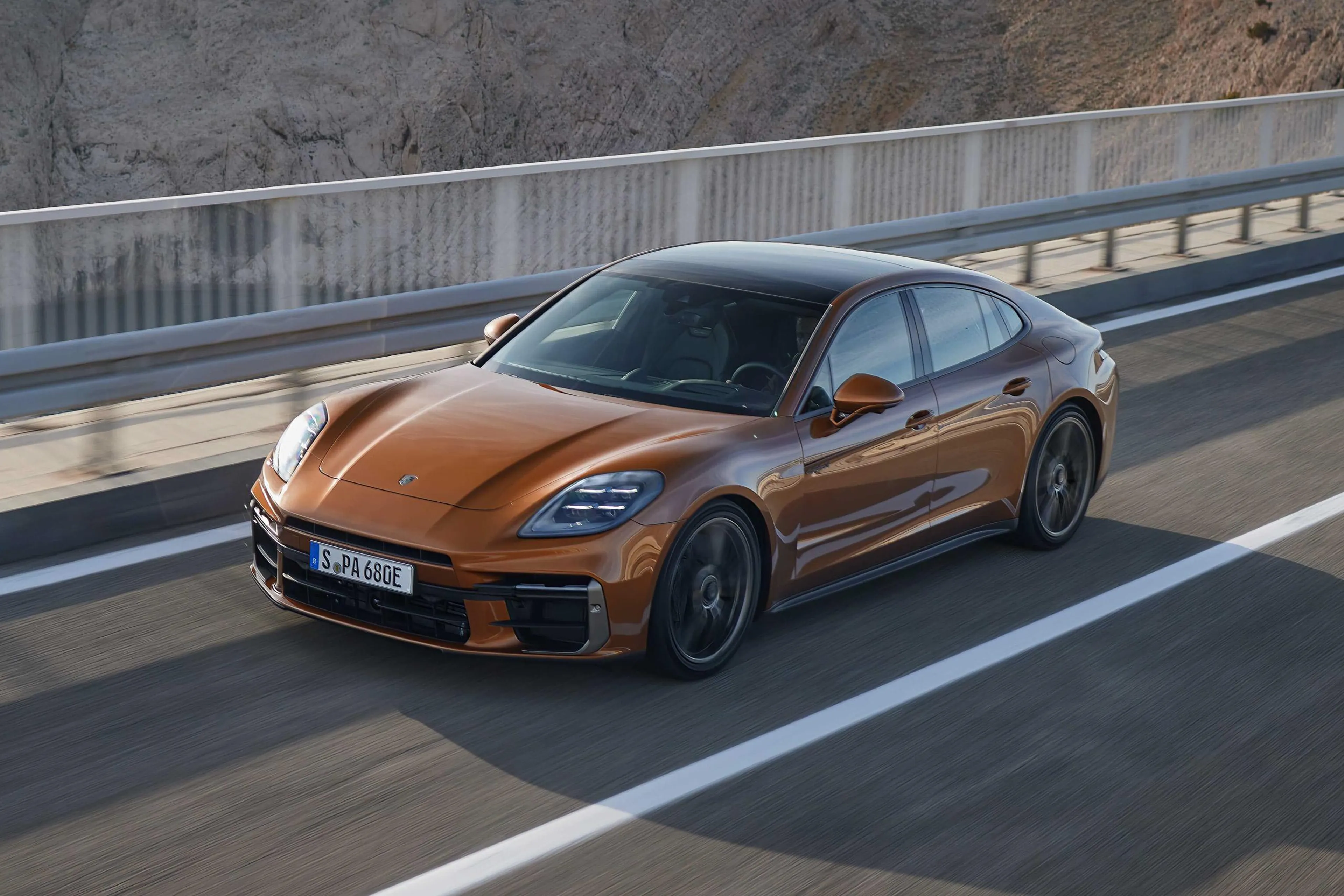 All-new 2024 Porsche Panamera has up to 930 Nm of torque