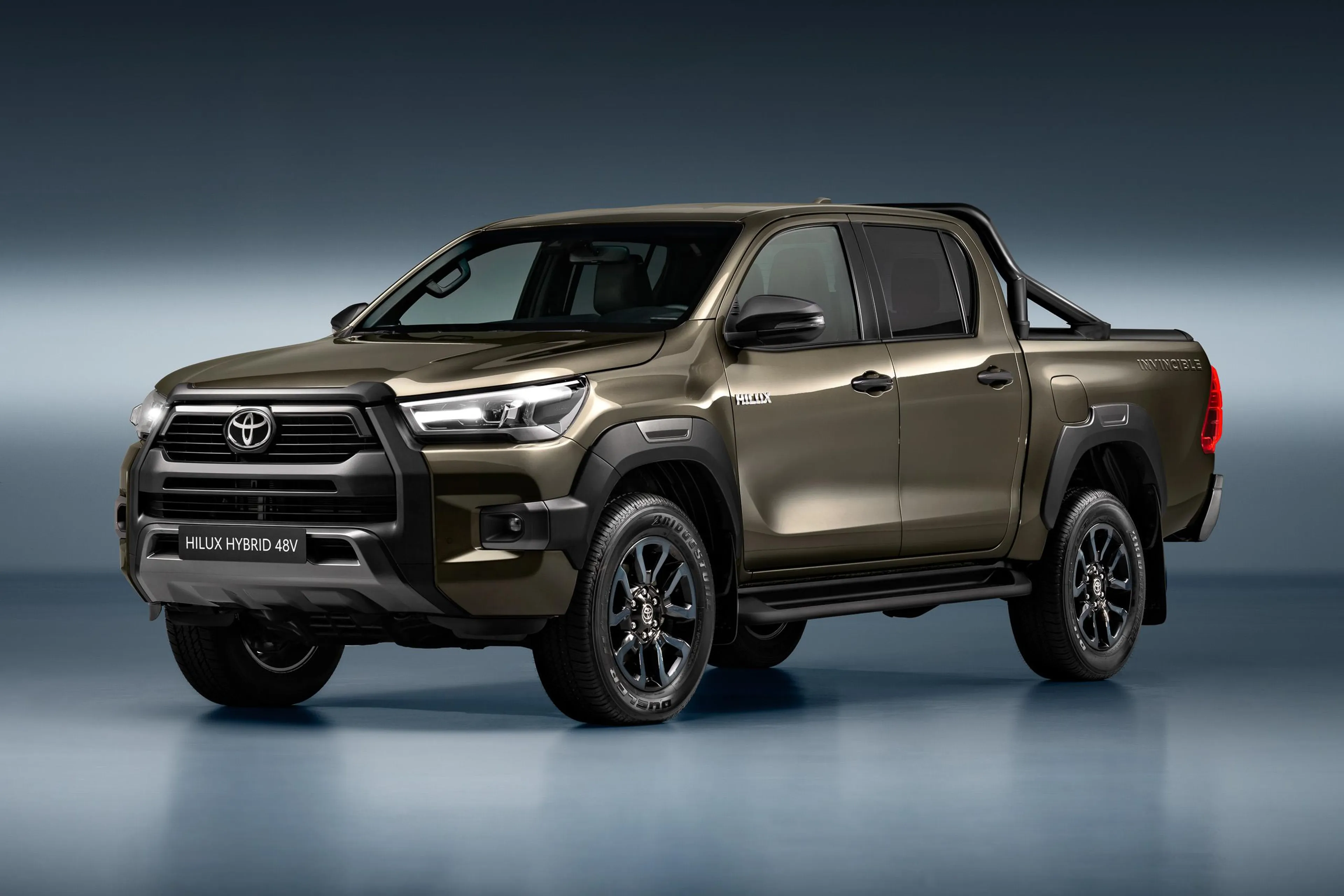 Electro-Lux: Toyota reveals 2024 Hilux Hybrid with 48V system
