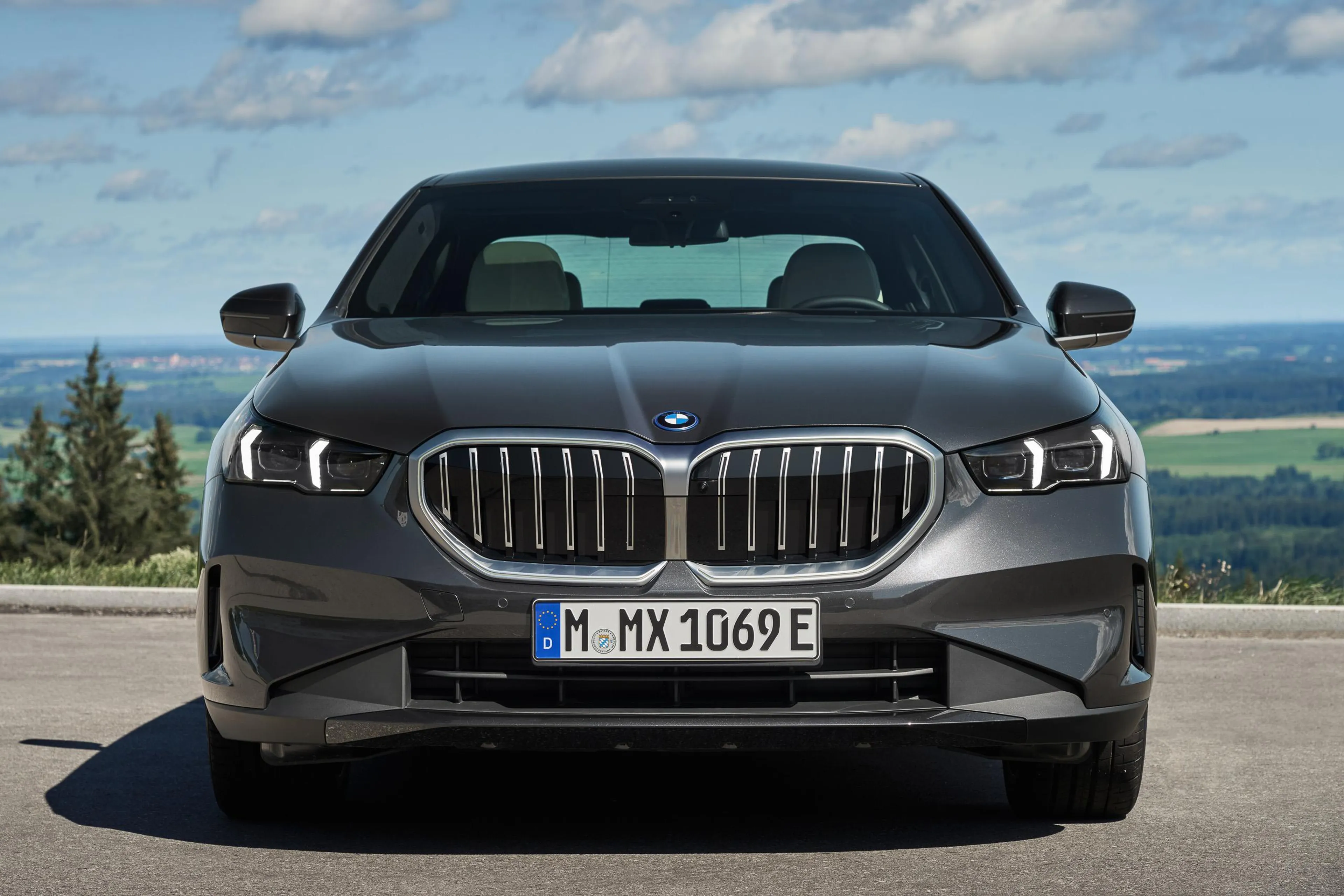 BMW PH to launch all-new 5 Series, i5 EV this February?