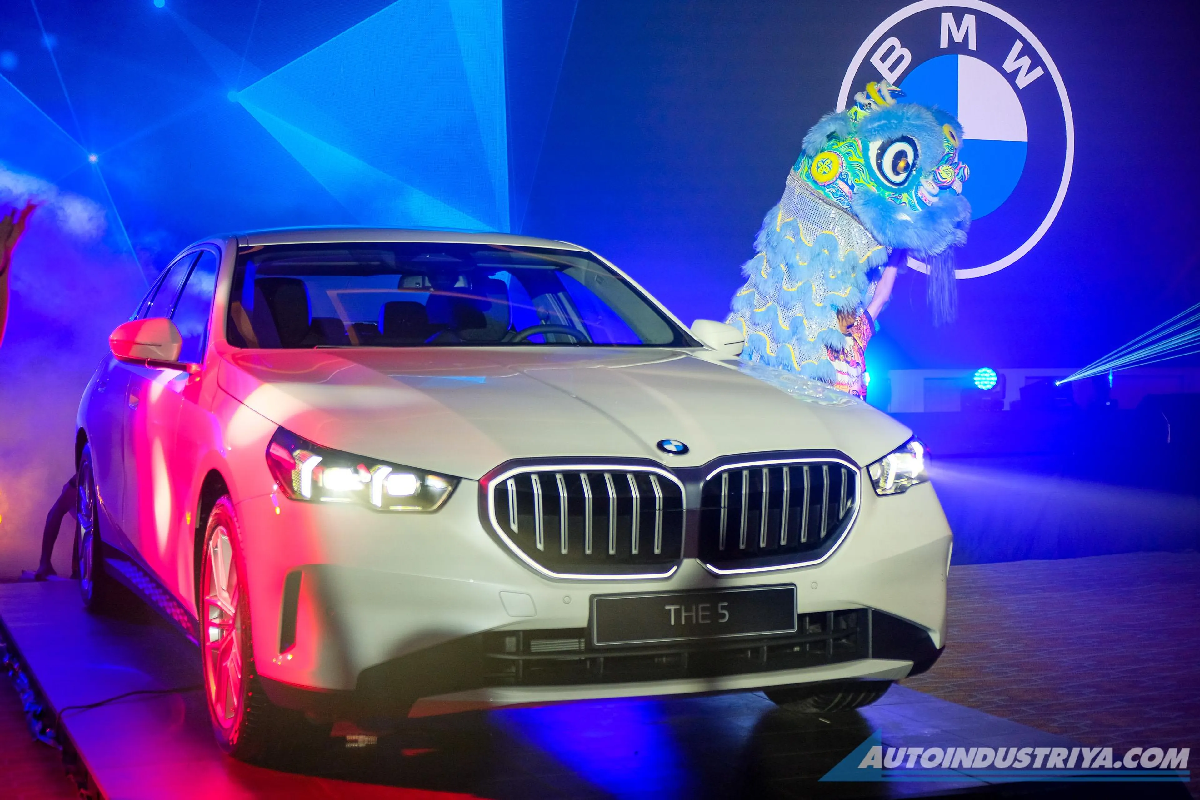 All-new 2024 BMW 5 Series now in PH, gas and EV available