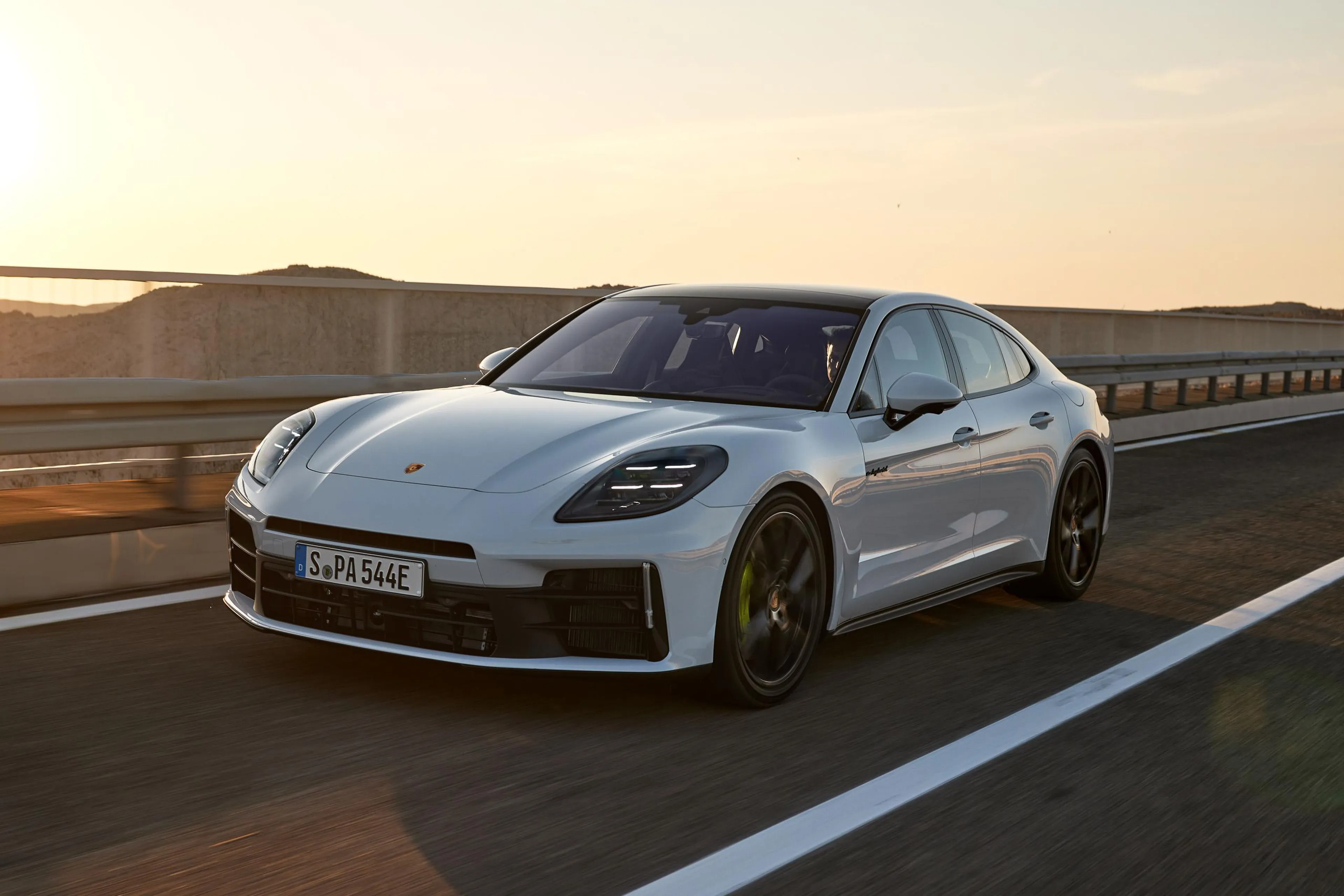 2024 Porsche Panamera gets more turbo PHEV variants