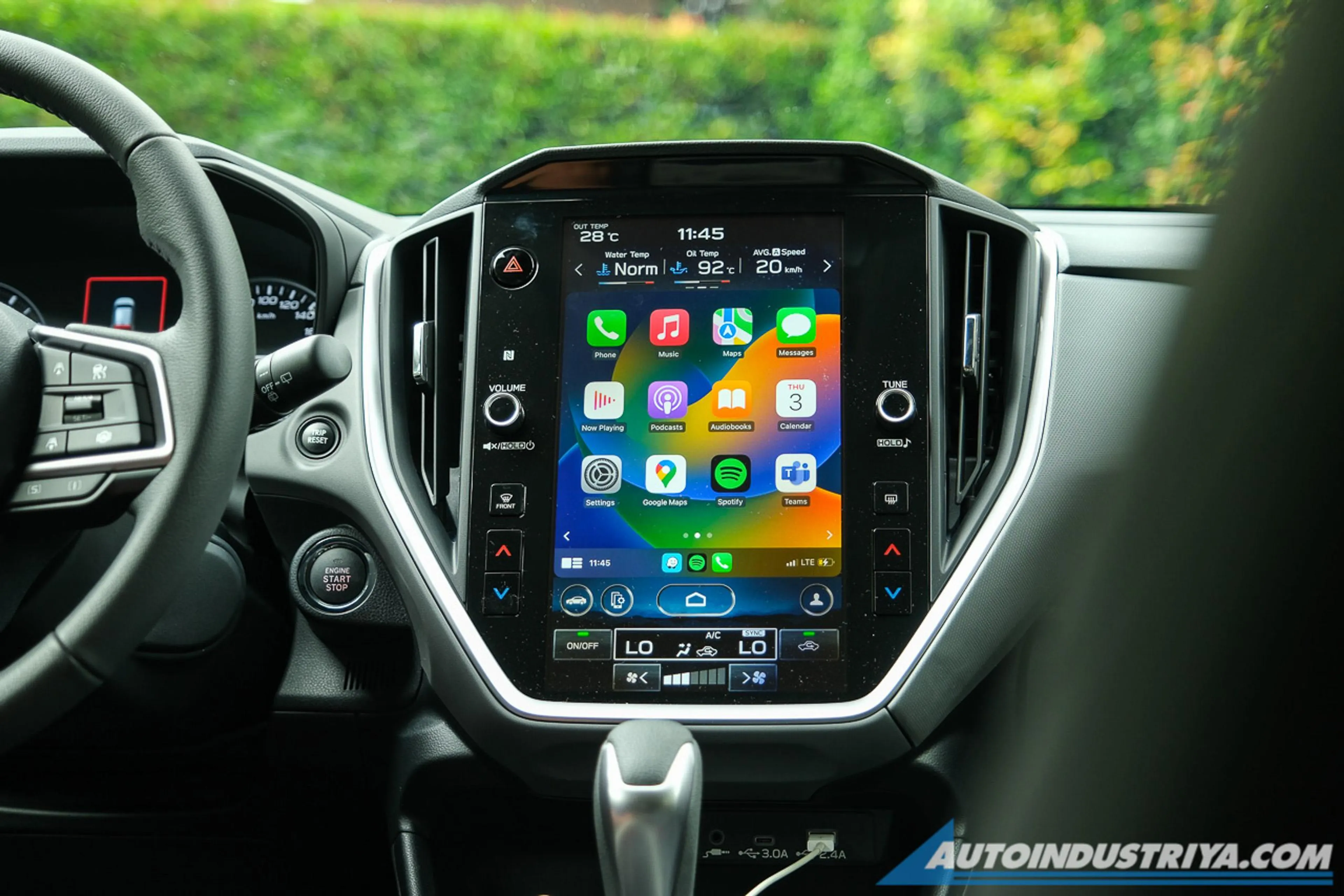 Euro NCAP wants automakers to put more buttons, less touchscreens in cars