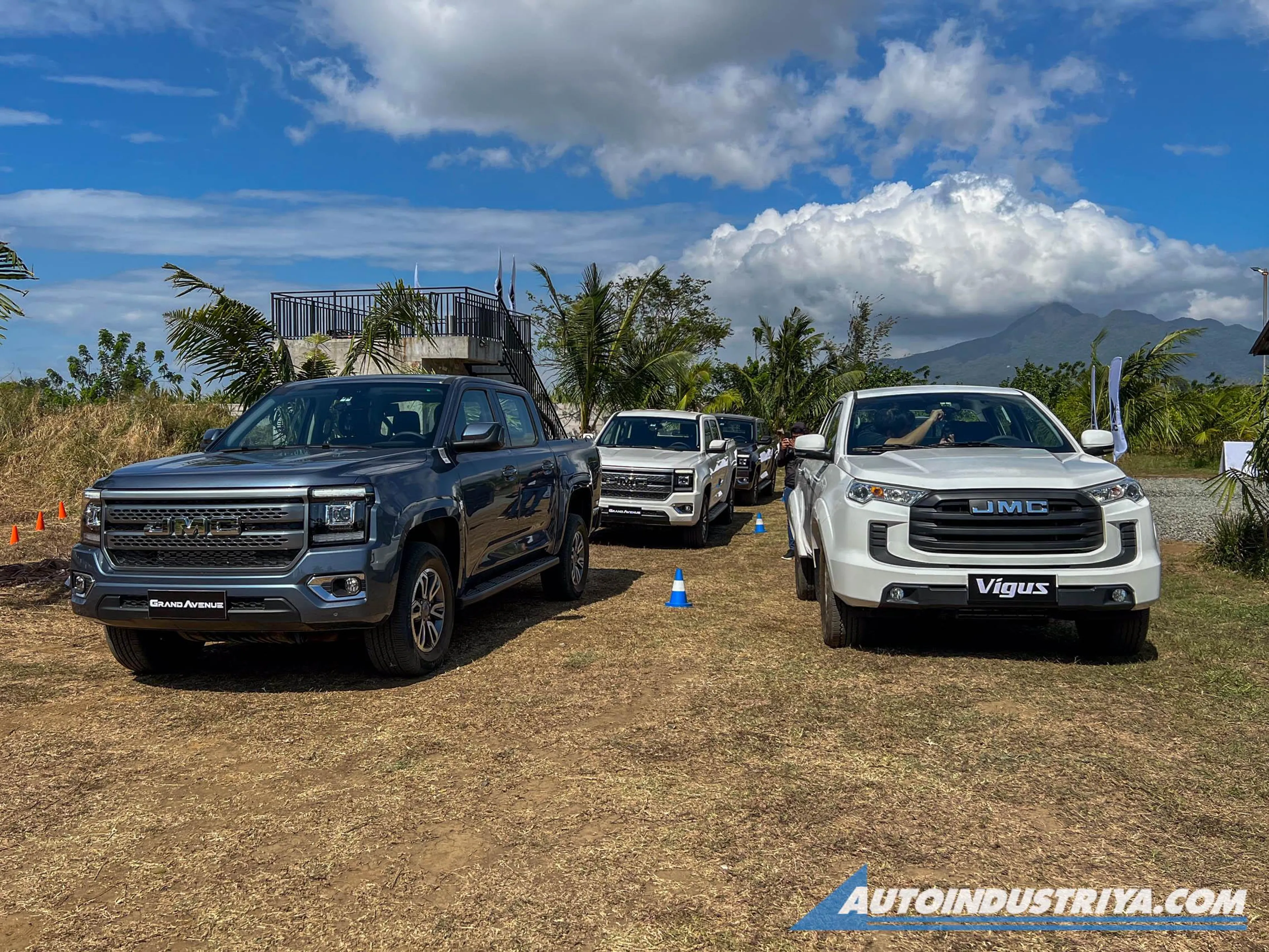 2024 JMC Grand Avenue, Vigus Work pickups all set for MIAS 2024