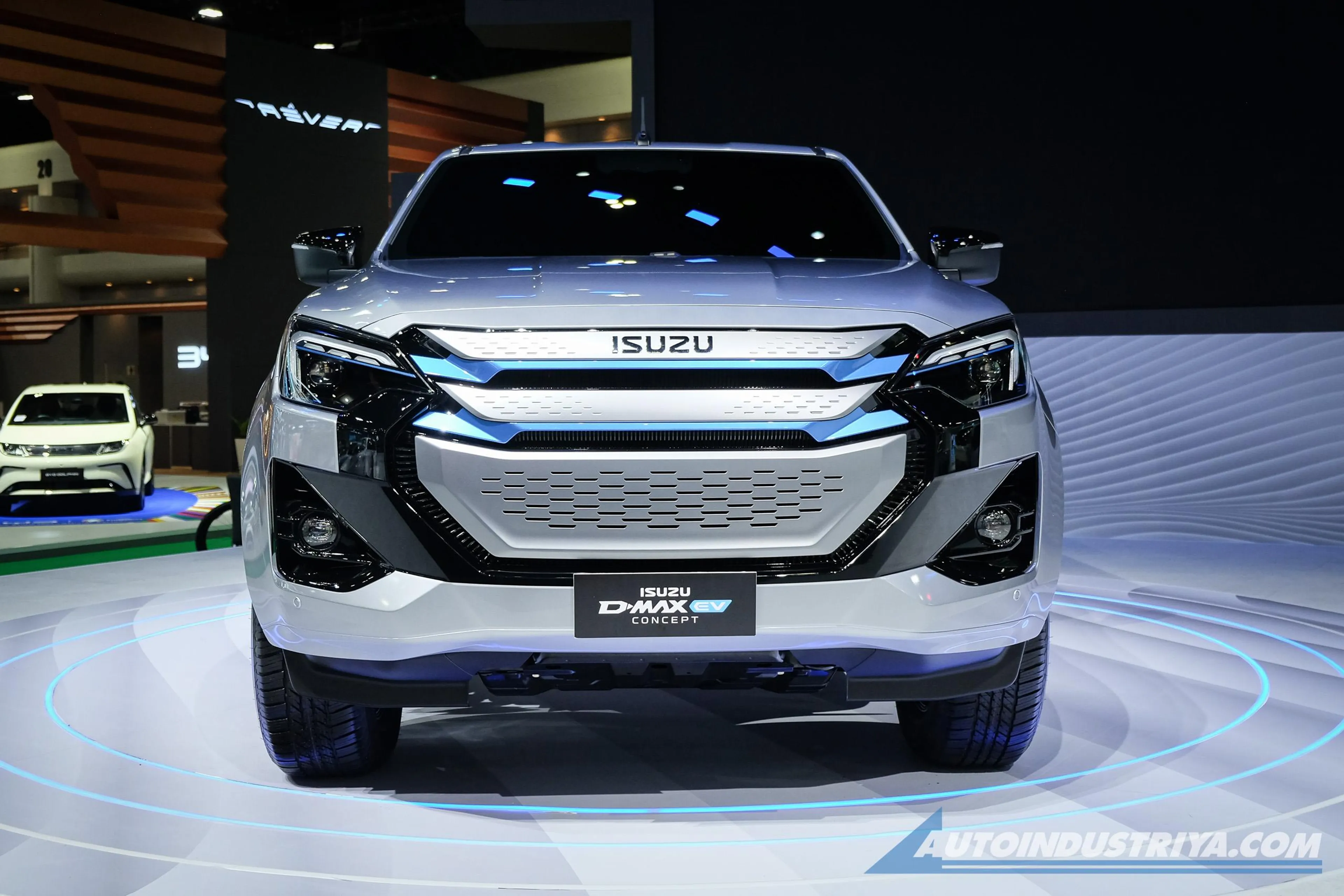 Bangkok 2024: Isuzu electrifies BIMS with D-Max EV