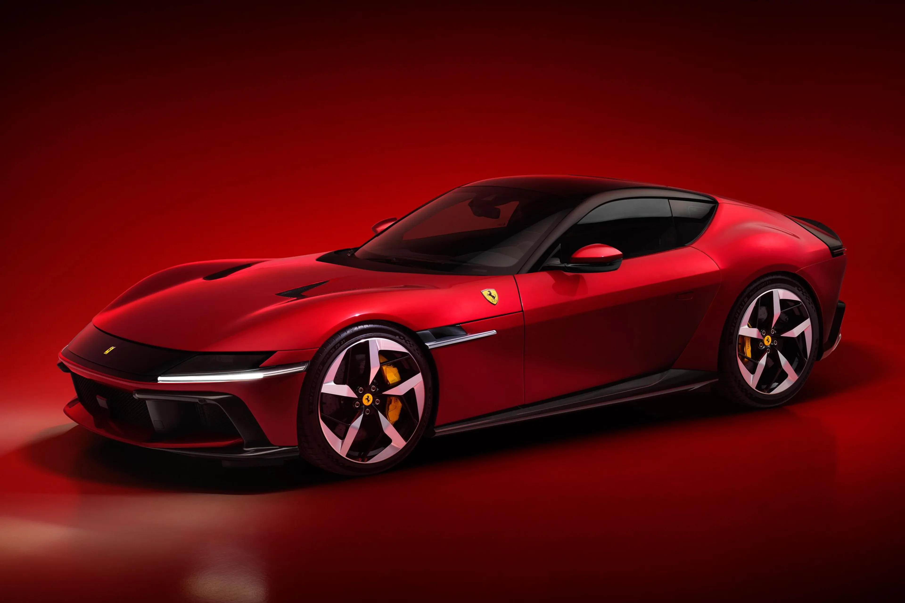 All-new Ferrari 12Cilindri celebrates Maranello's signature V12