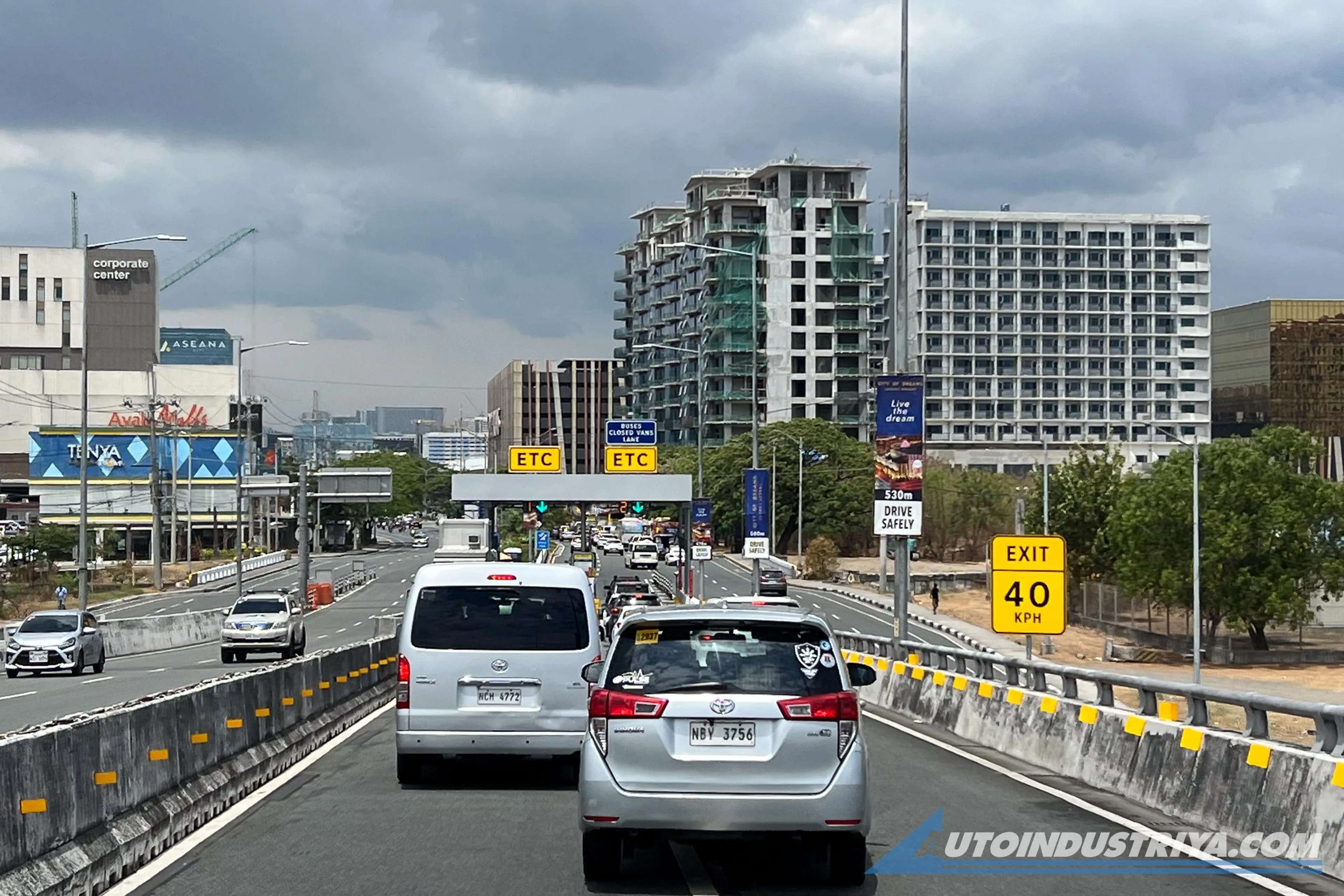 Be Considerate: Load up RFID accounts to avoid tollway delays