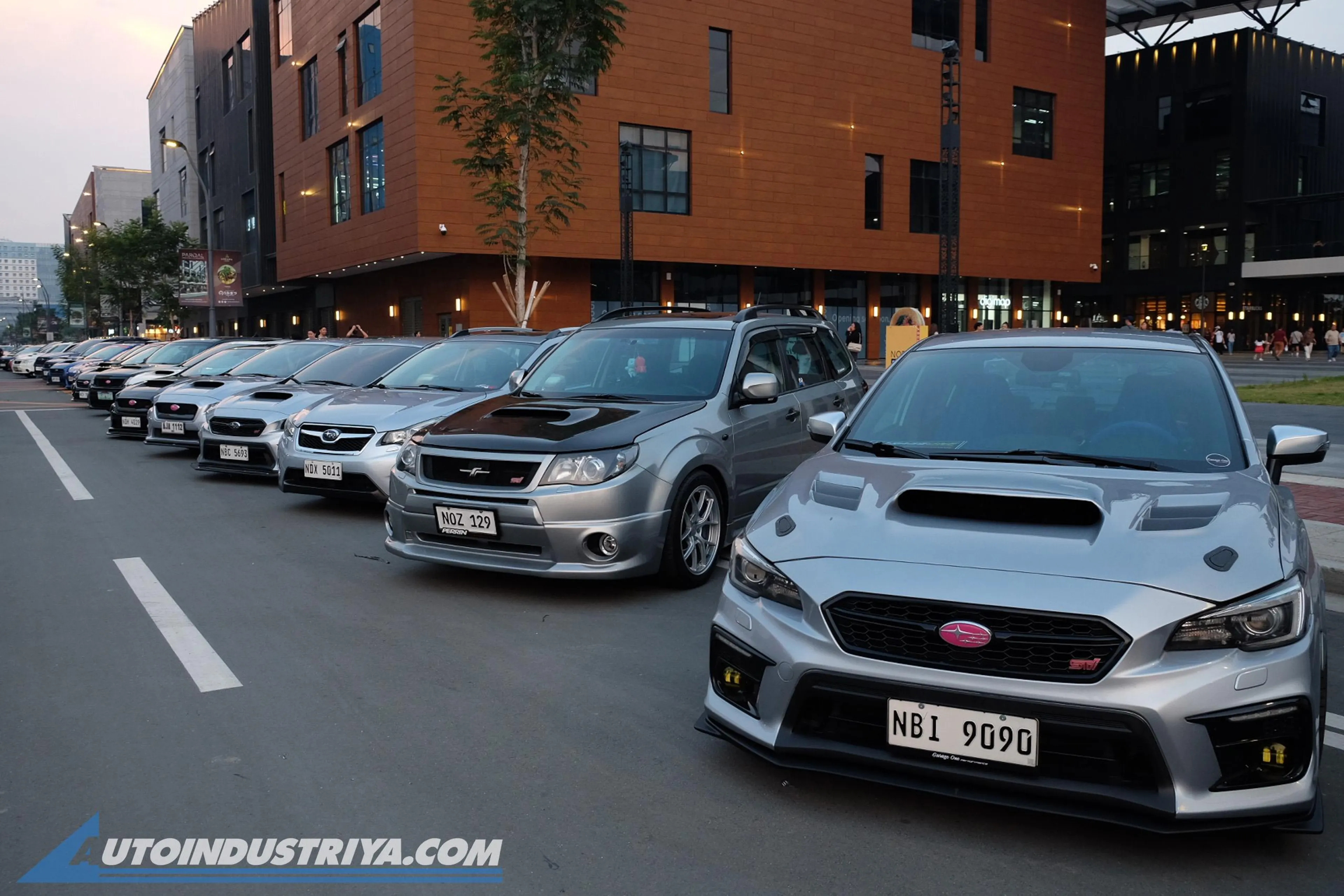 Boxer Madness 5: Over 400 Subaru vehicles gather for epic meet