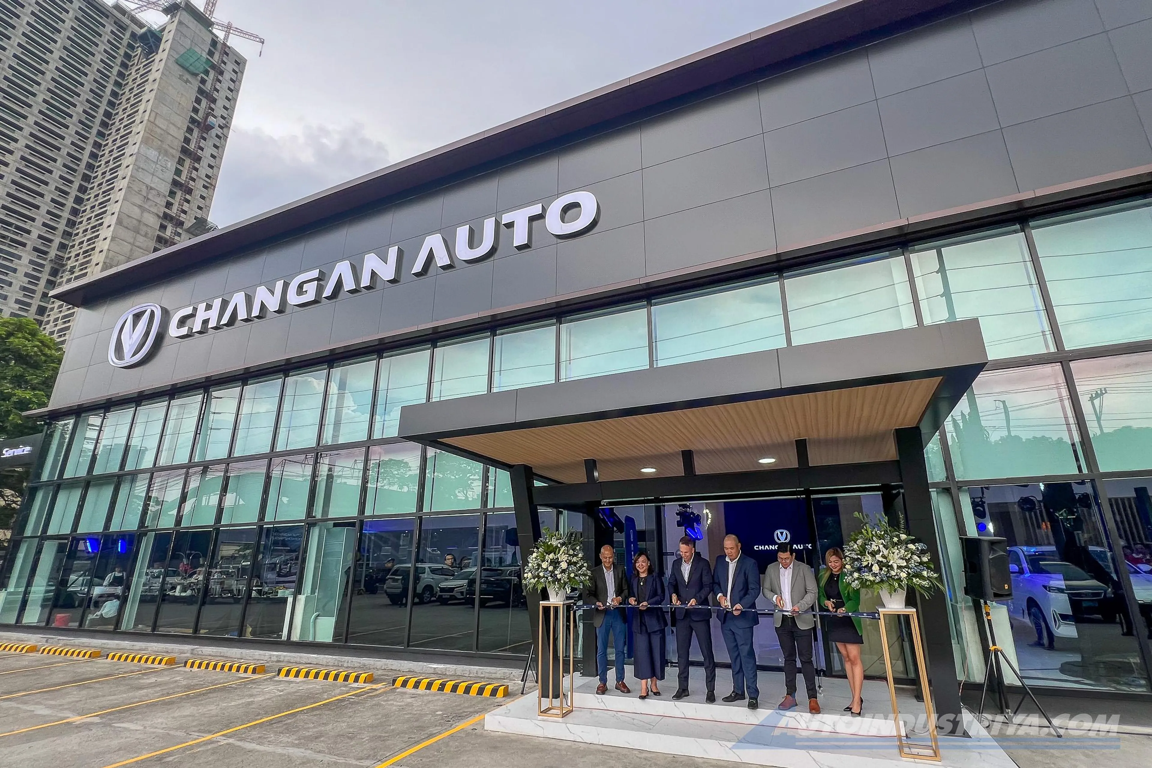 Changan Auto PH opens flagship showroom in Pasig
