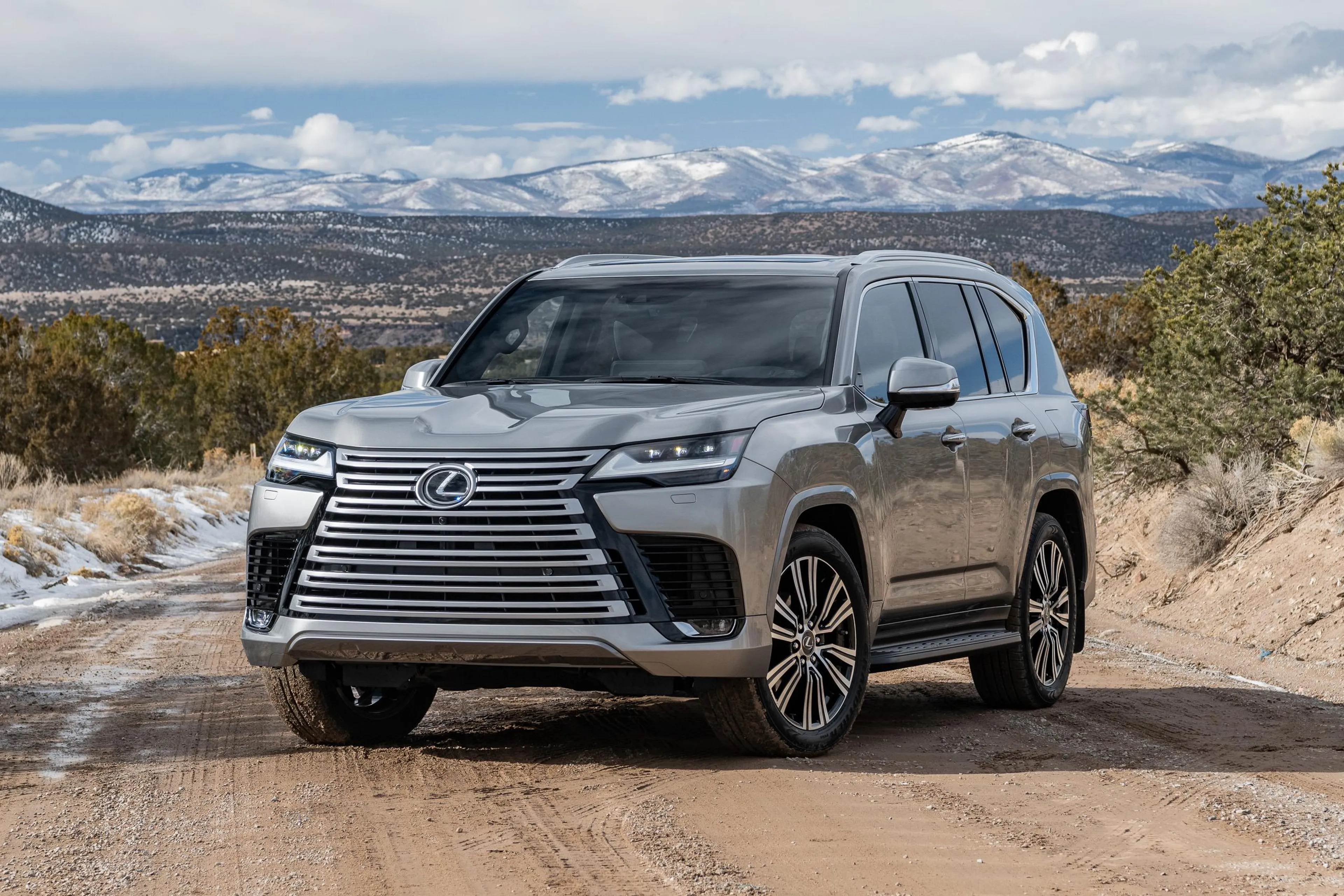 PH-spec Lexus LX not part of 102k Toyota V6 turbo recall
