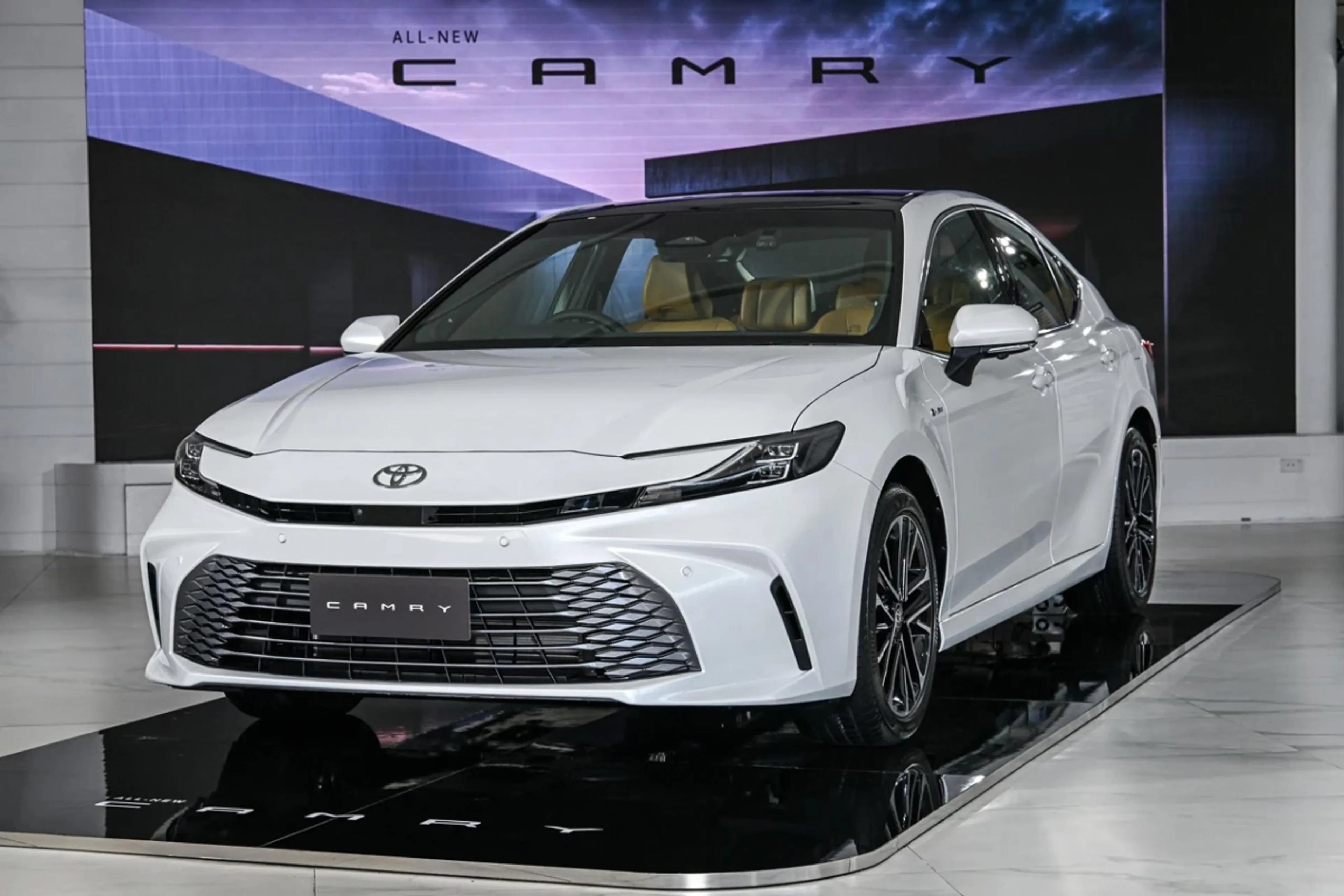 2025 Toyota Camry lands in Thailand, coming to PH next?