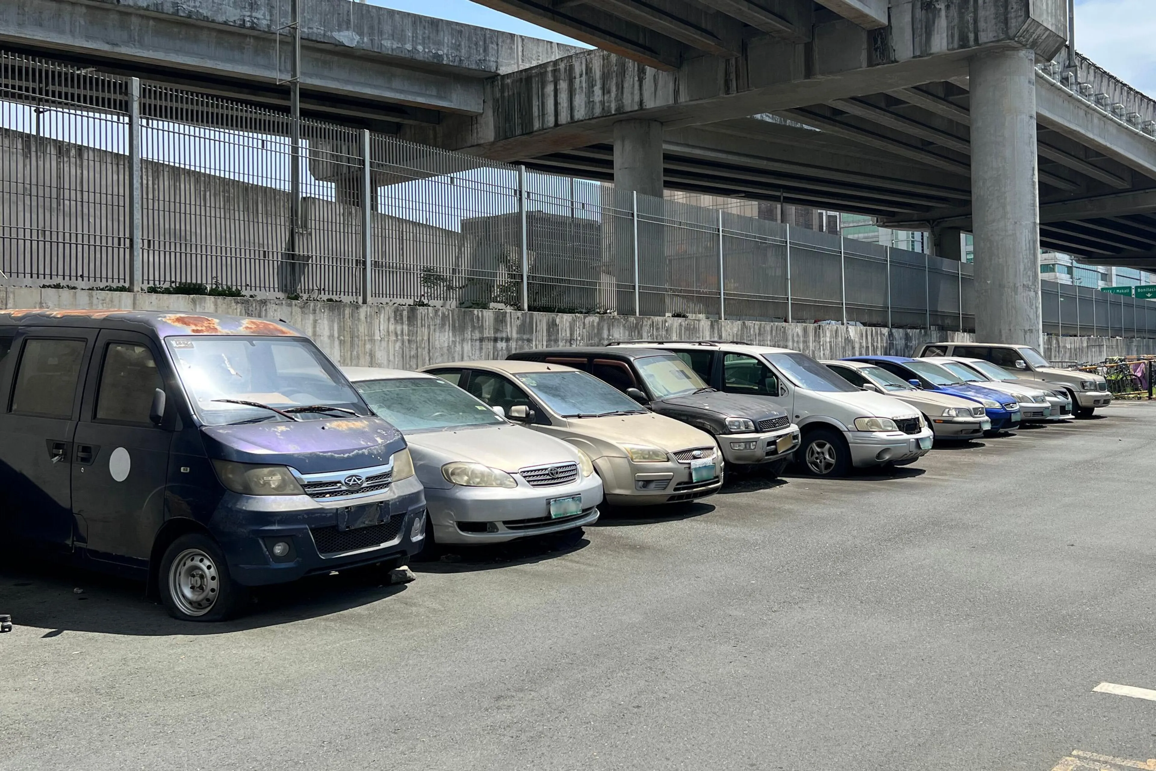 New NAIA finds long abandoned cars at empty airport parking