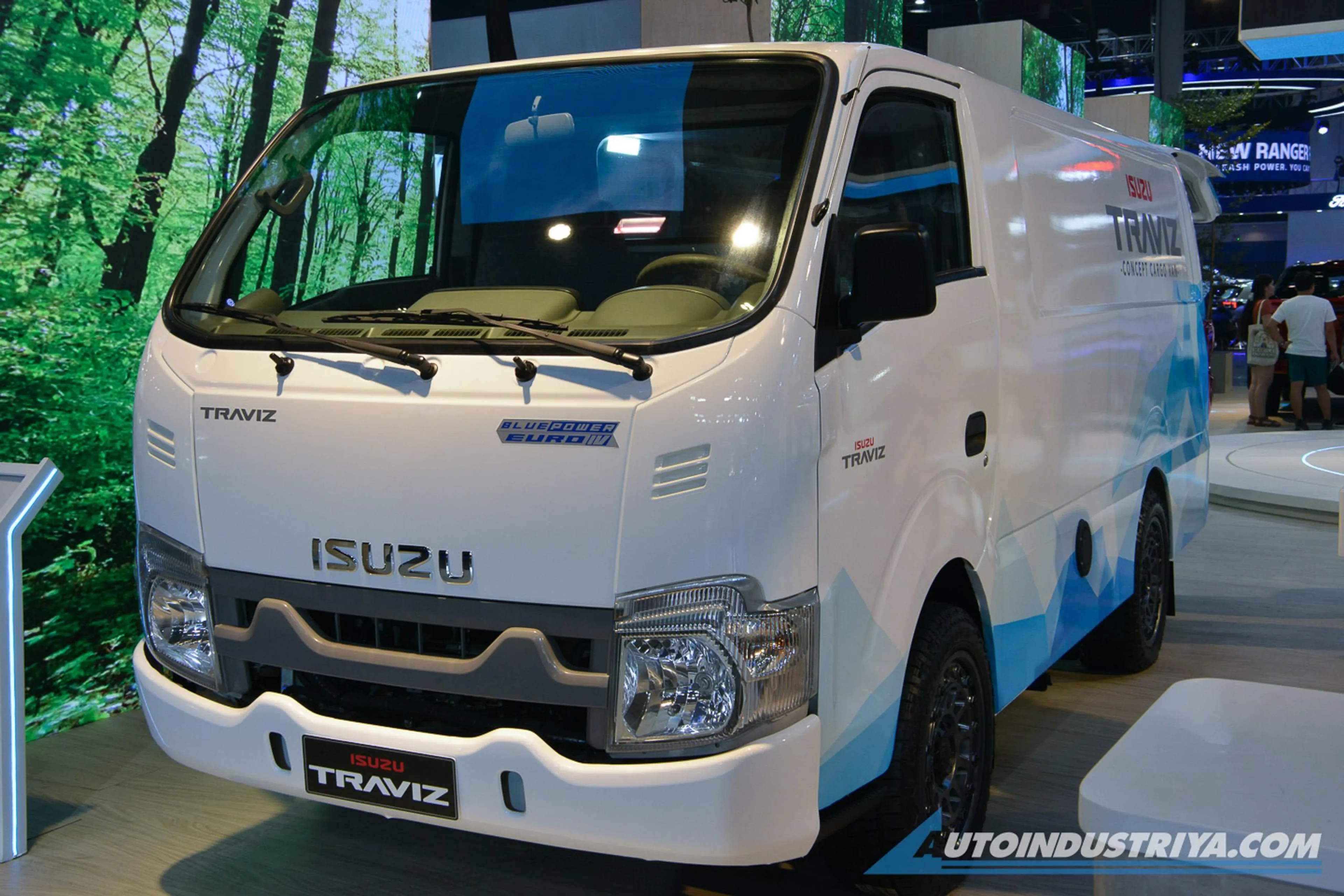 Isuzu PH to offer Traviz Cargo Van soon?
