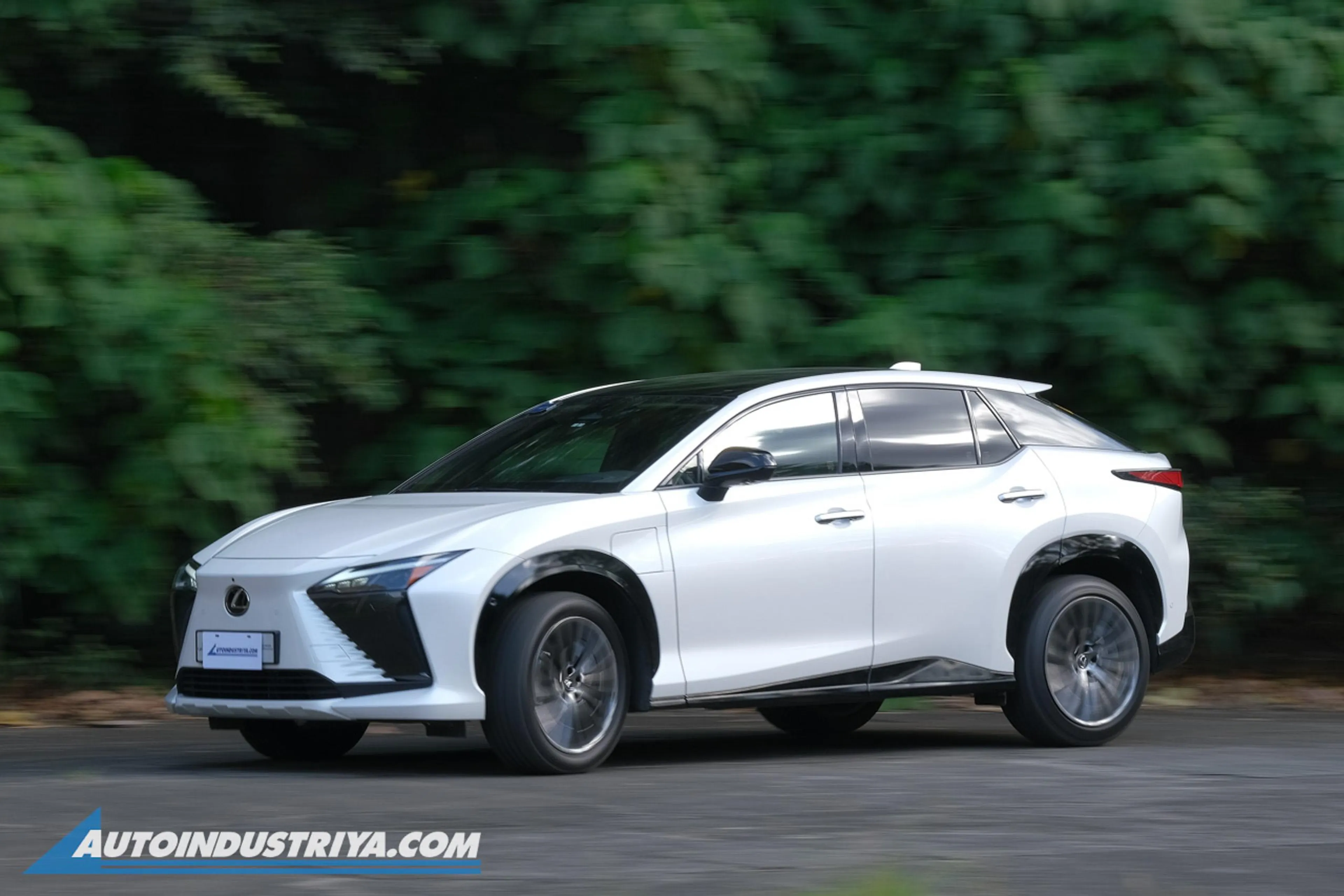 Test drive your dream Lexus this weekend at U.P. Town Center
