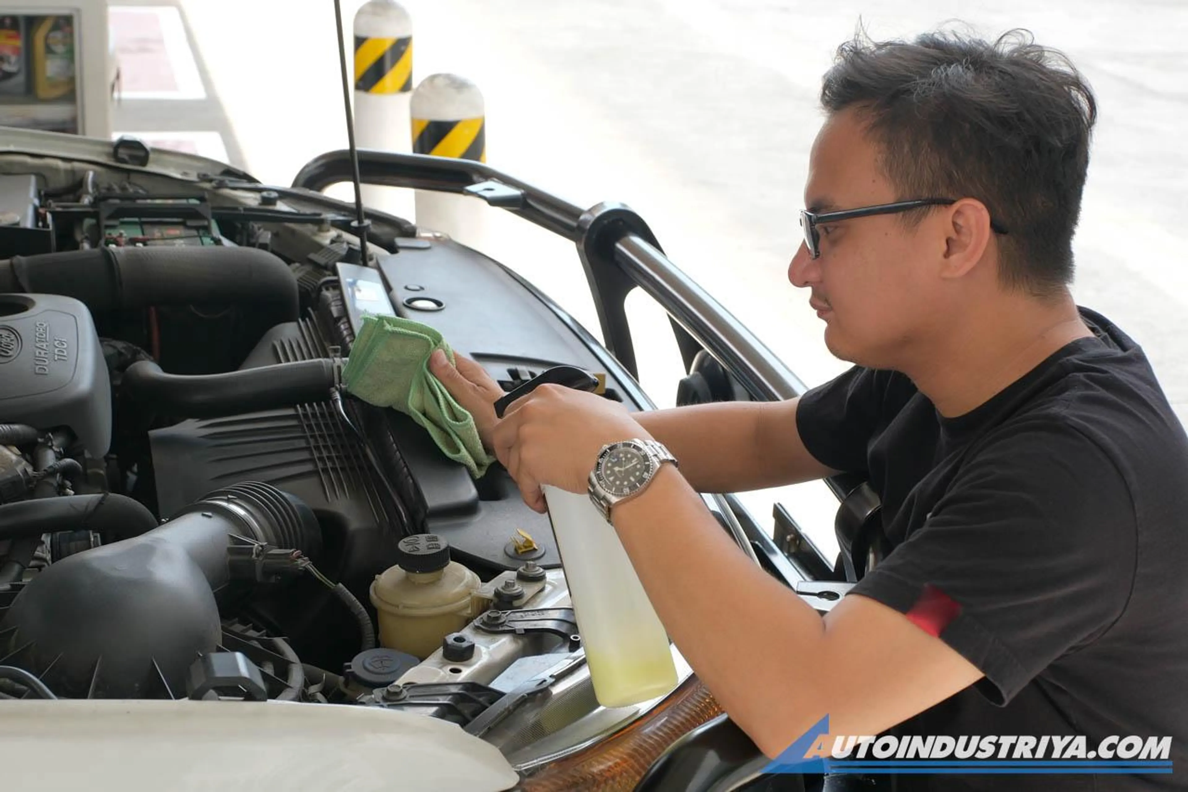 DIY Clean Routine: How to power through and do it yourself!