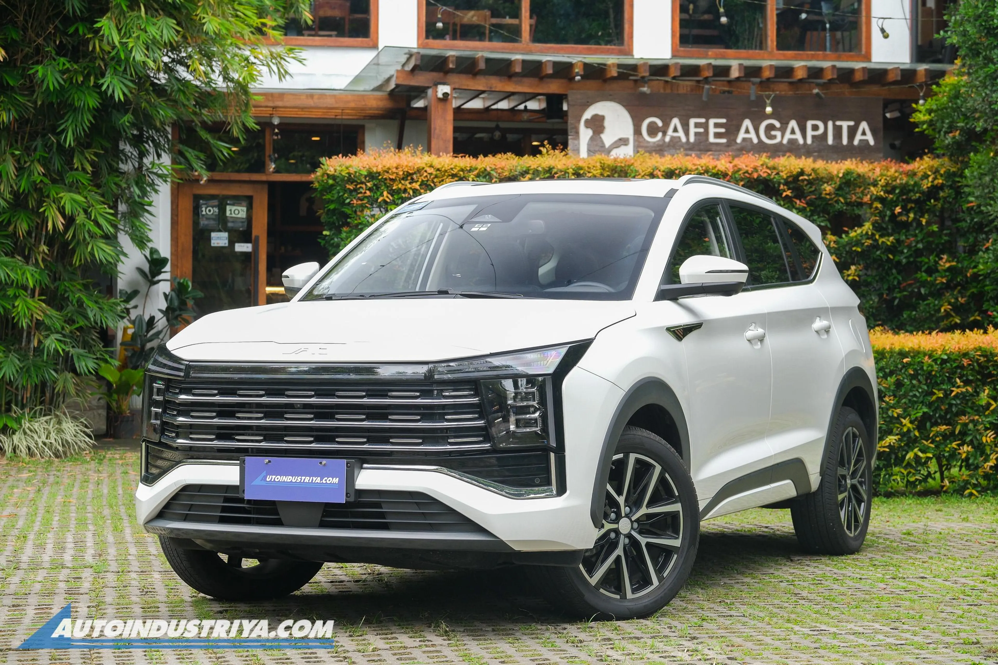 2024 JAC JS8 Pro Flagship 1.5 T-GDI