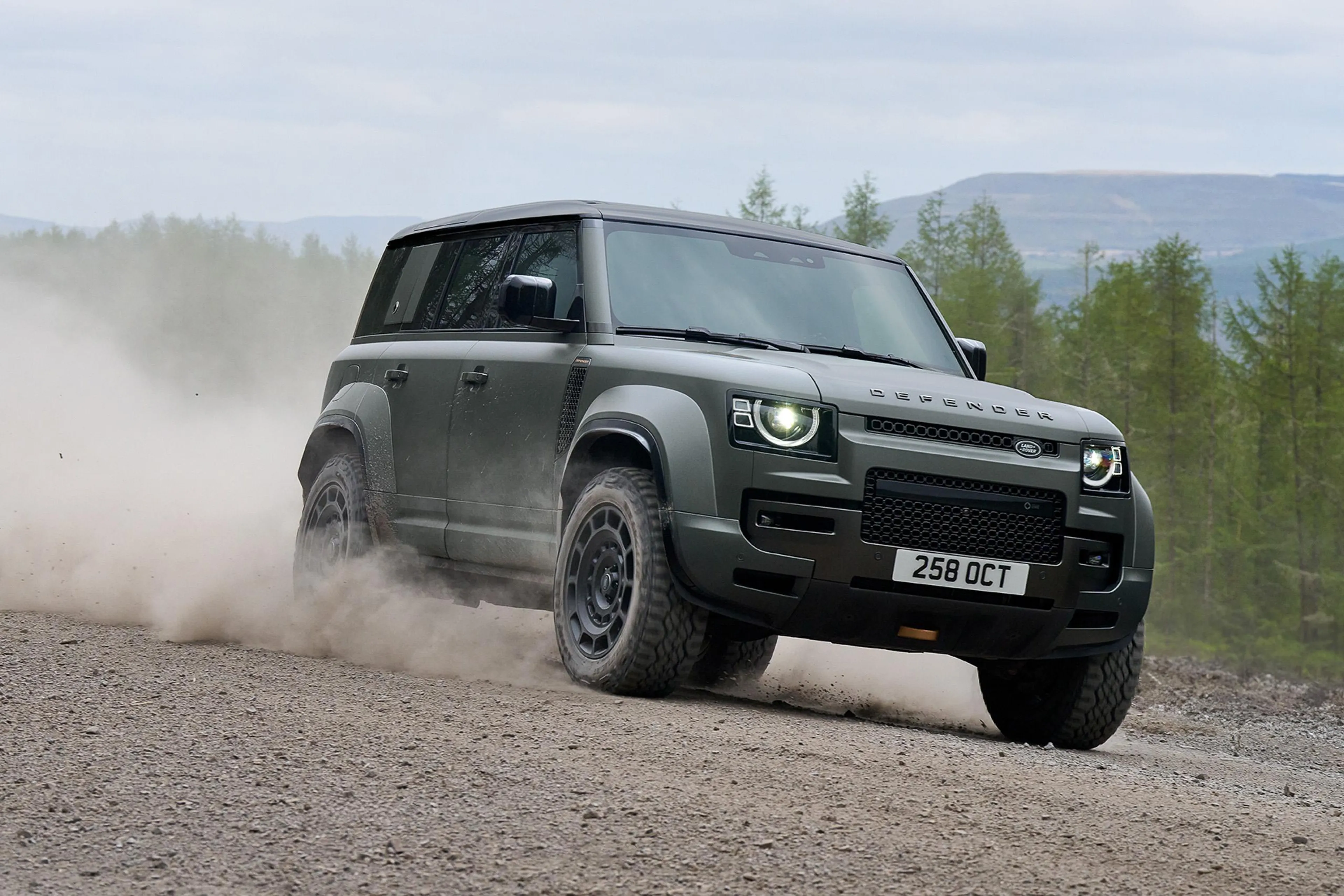 635 HP Land Rover Defender coming to PH in 2025