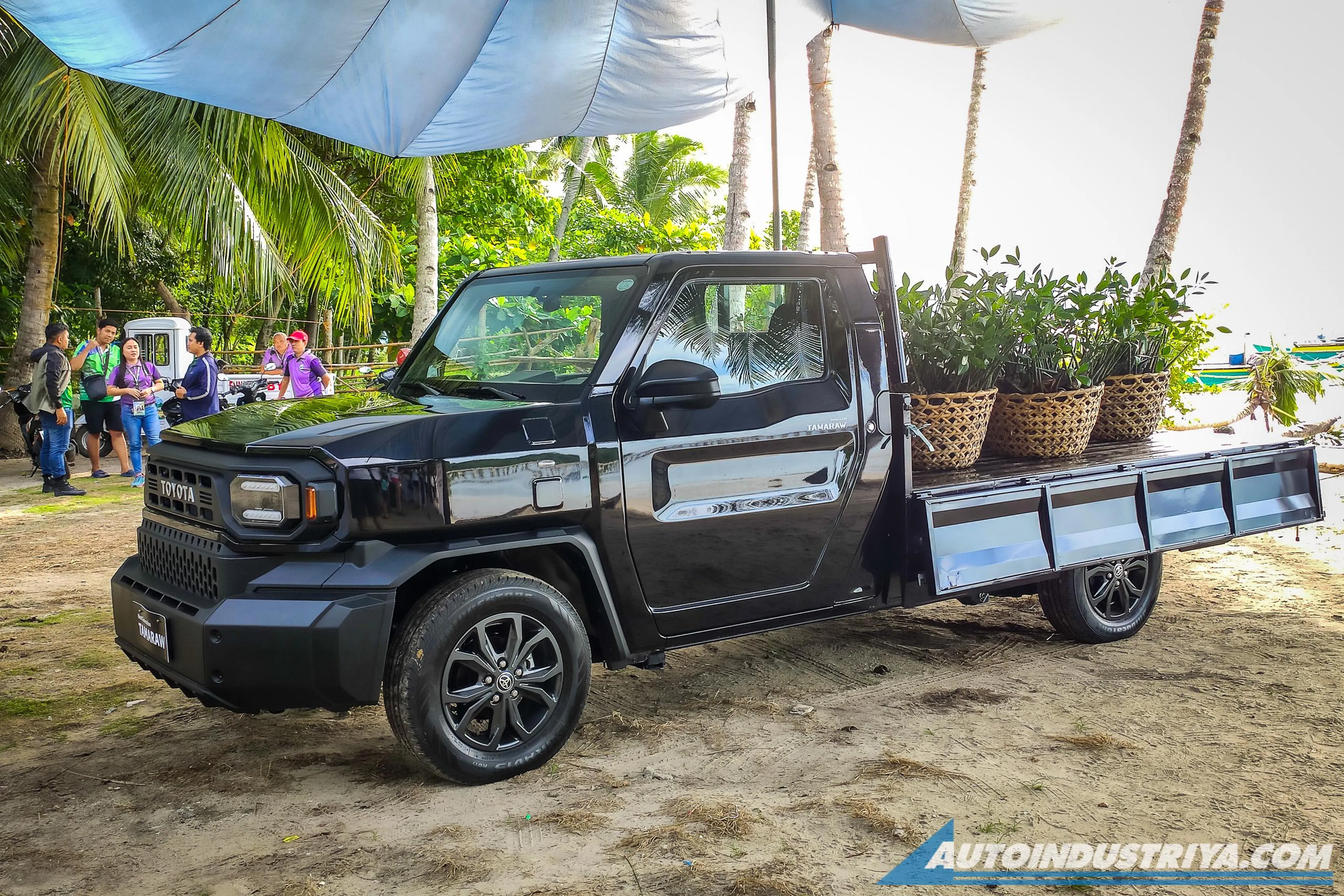 Toyota PH successfully holds National Coastal Cleanup & Mangrove Planting Day