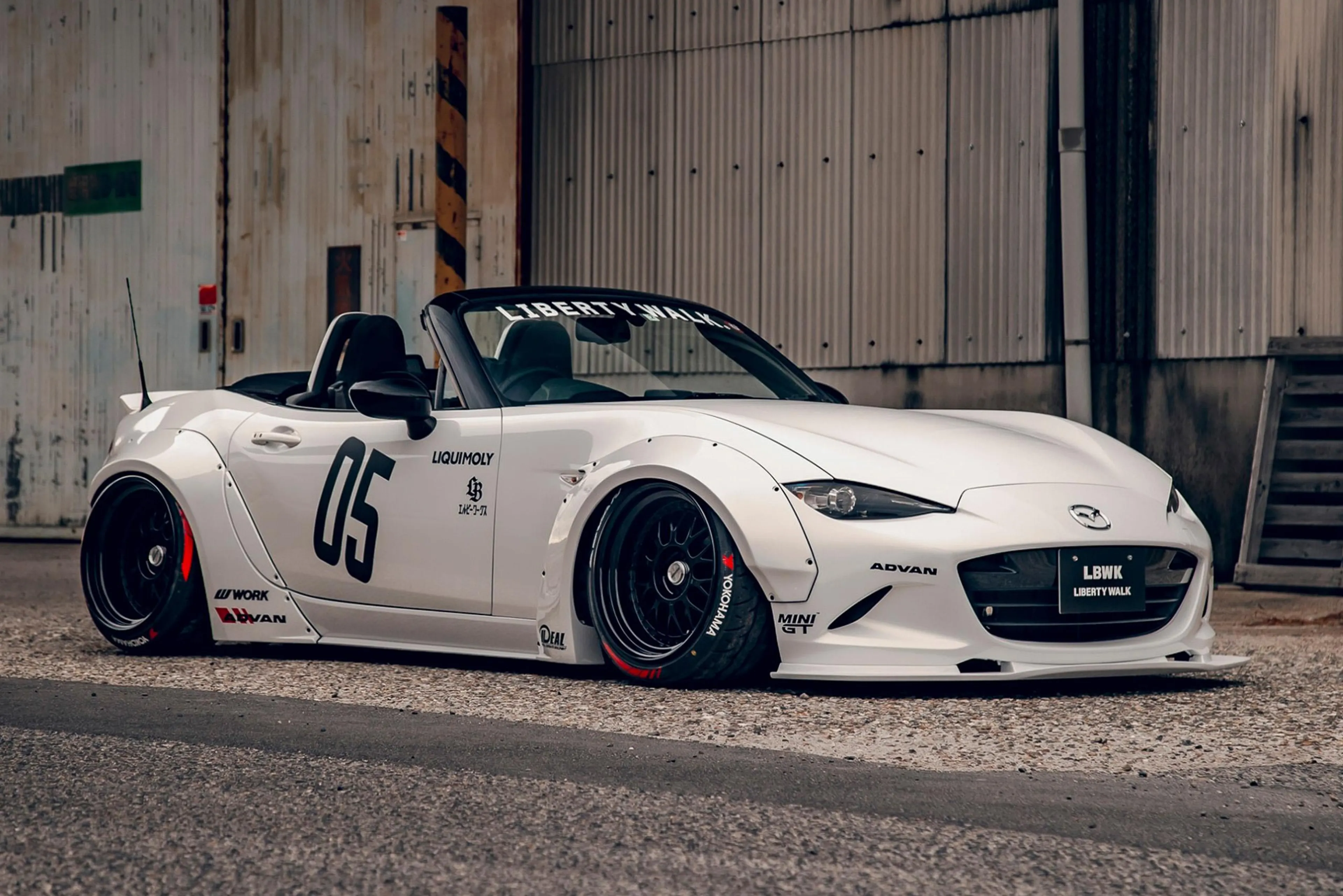 Slammed: Liberty Walk gives Mazda MX-5 ND the widebody it deserves