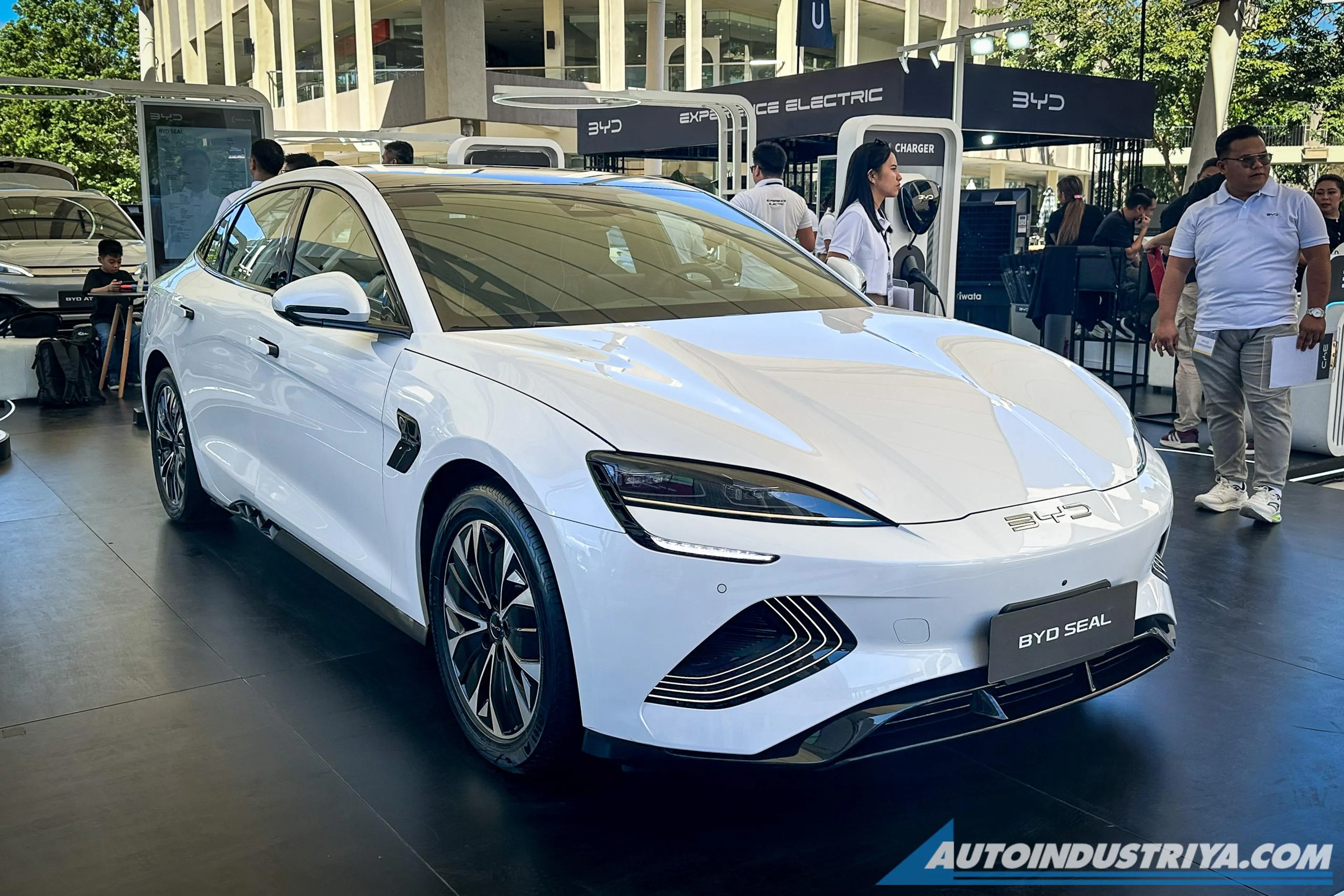 BYD Cars PH launches RWD Seal, upgraded Atto 3