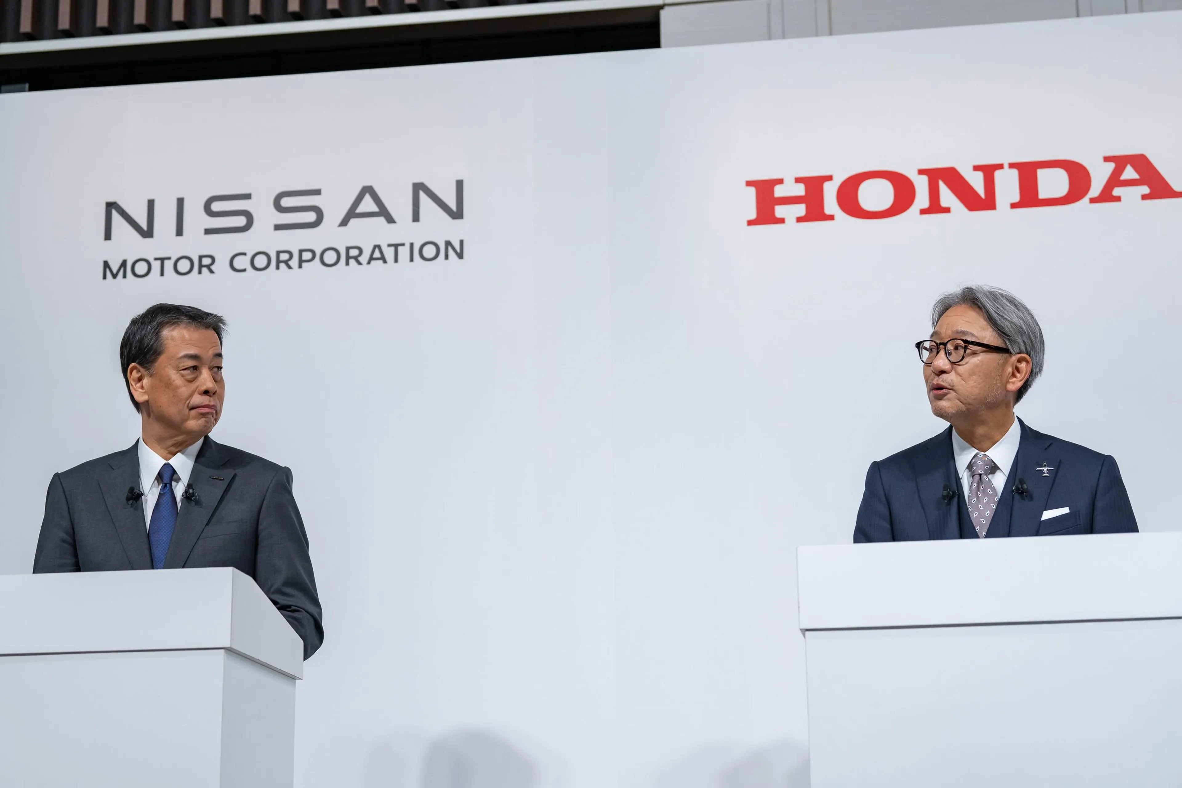 Report: Honda to resume merger talks with Nissan under one condition