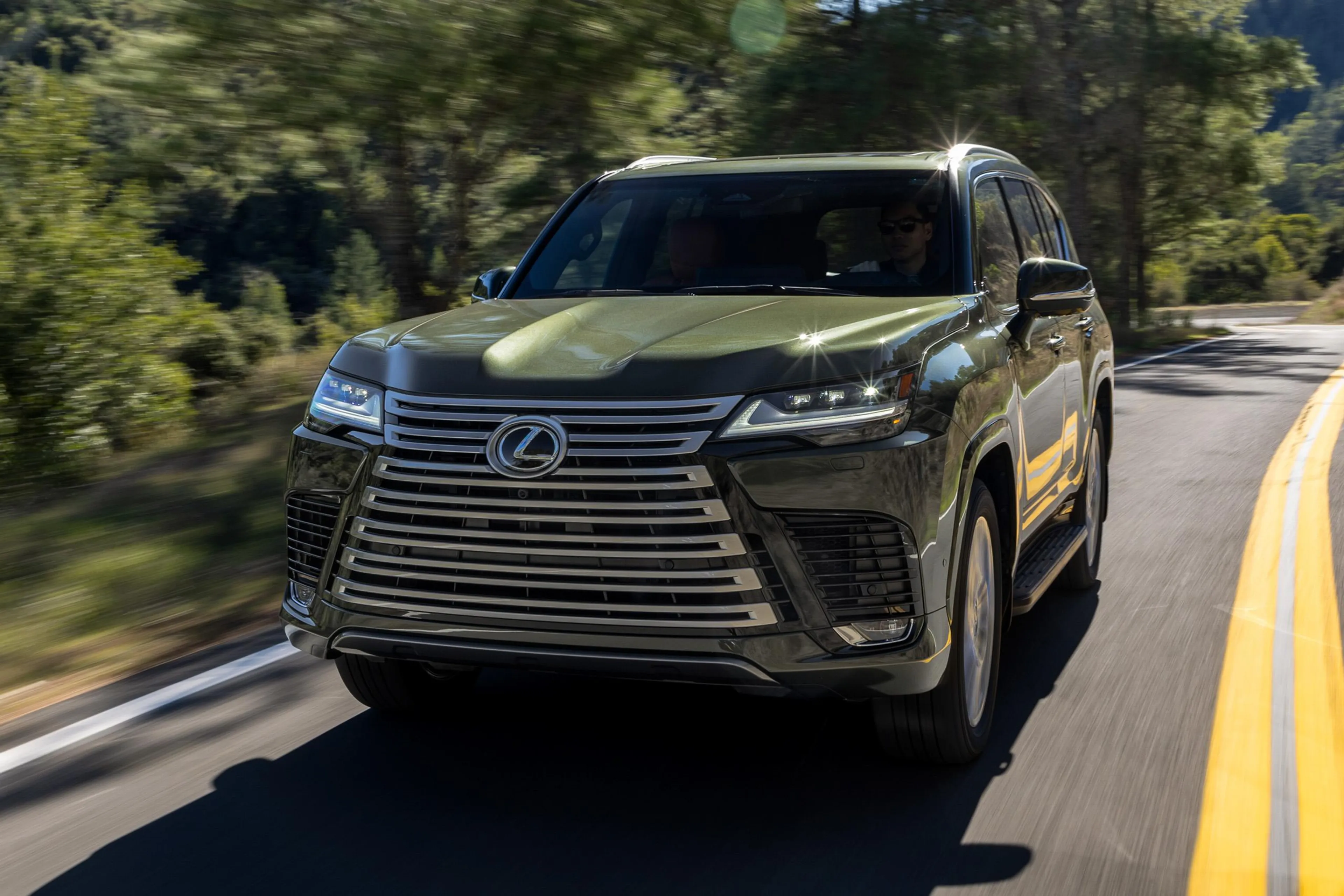 2025 Lexus LX Hybrid launching in PH soon?