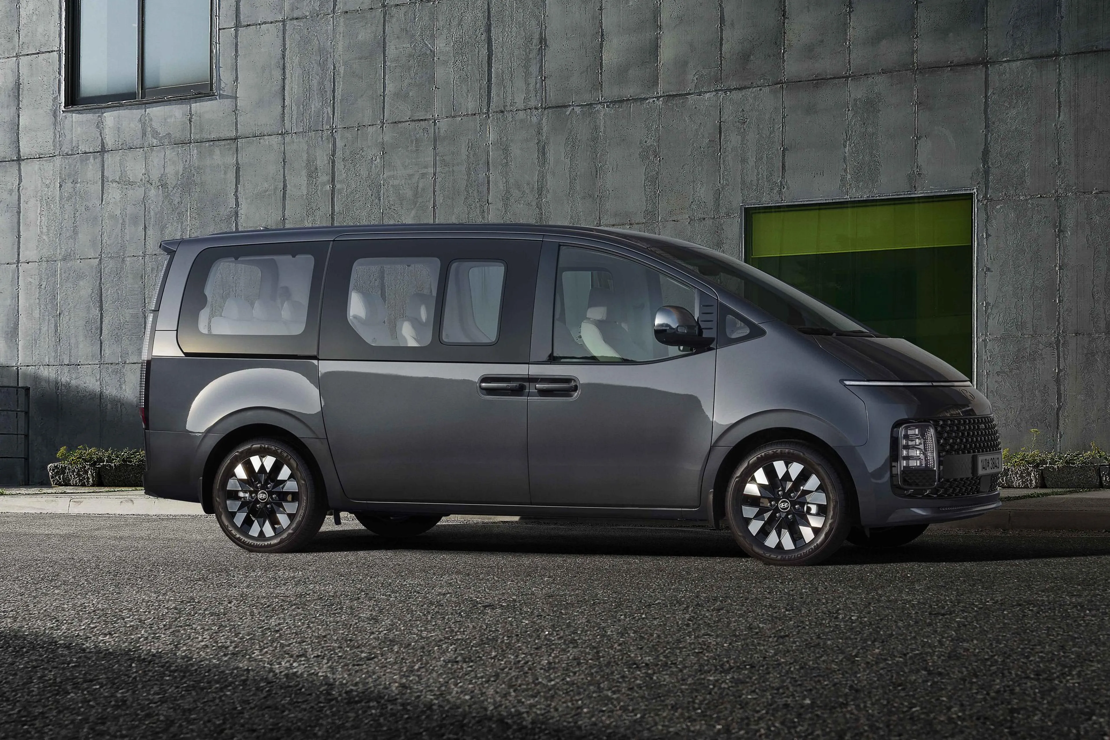 Hyundai PH to launch Staria with 1.6L turbo-hybrid engine?