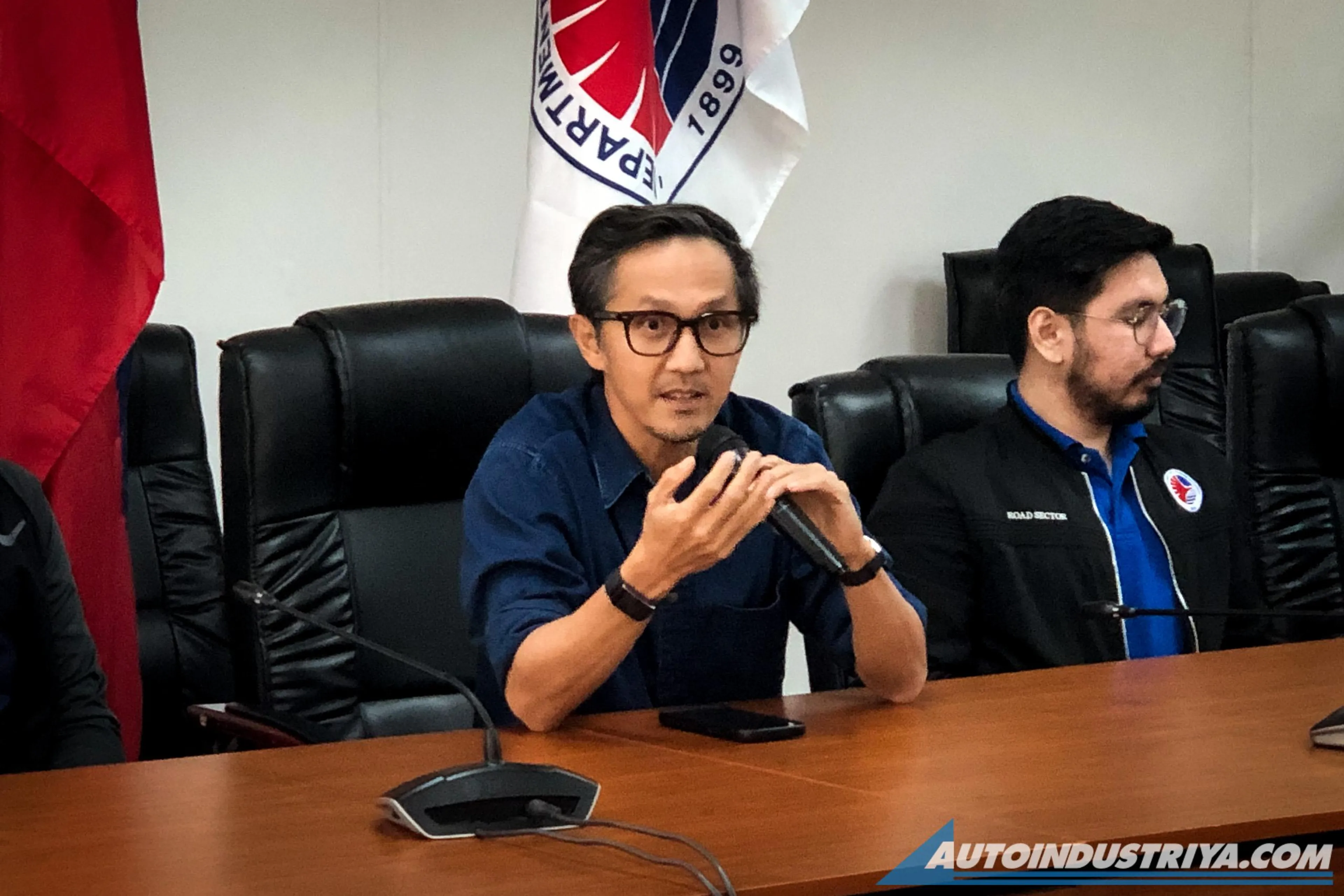 LTO, LTFRB not part of DOTr's courtesy resignation memo