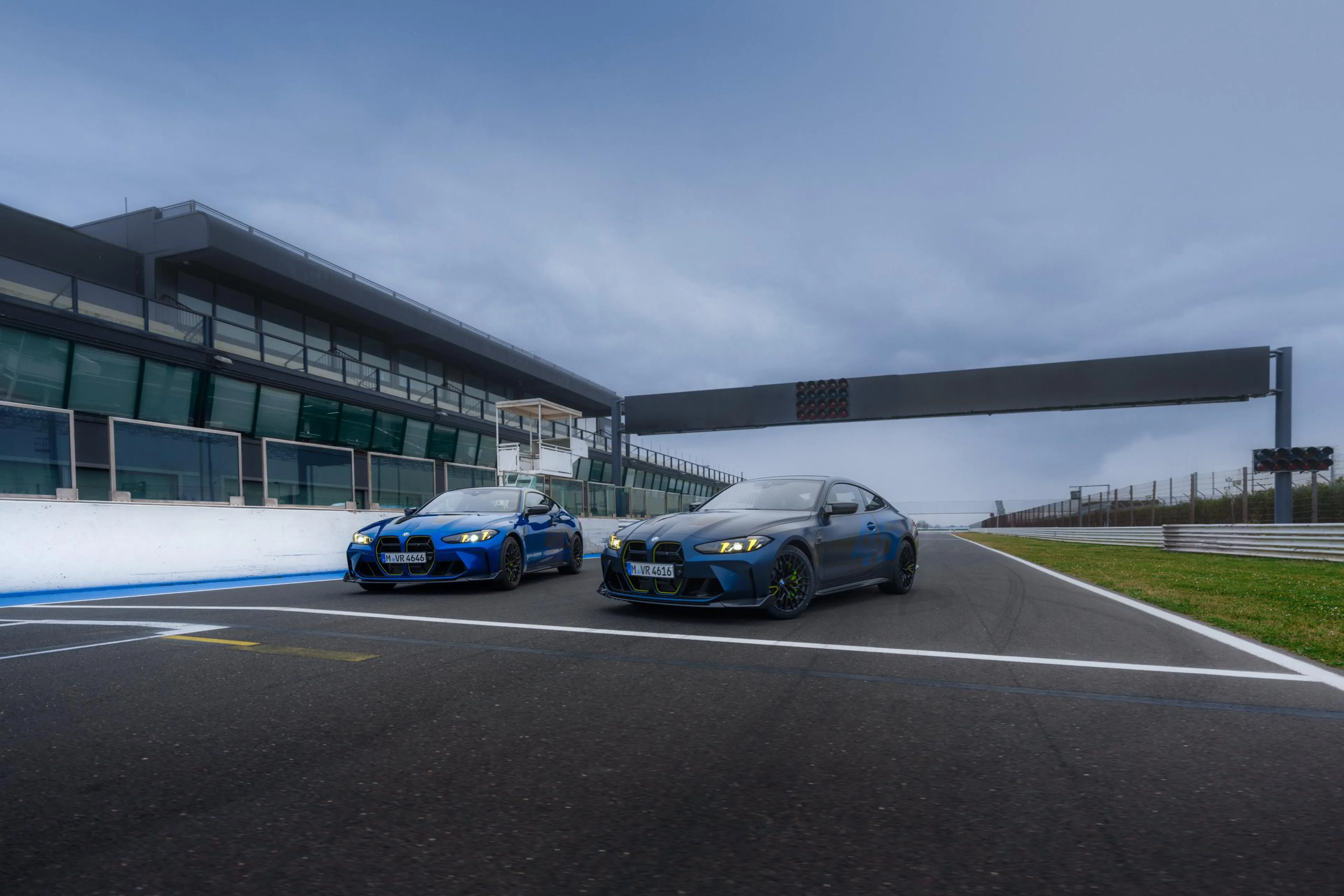 BMW presents limited edition M4 Valentino Rossi