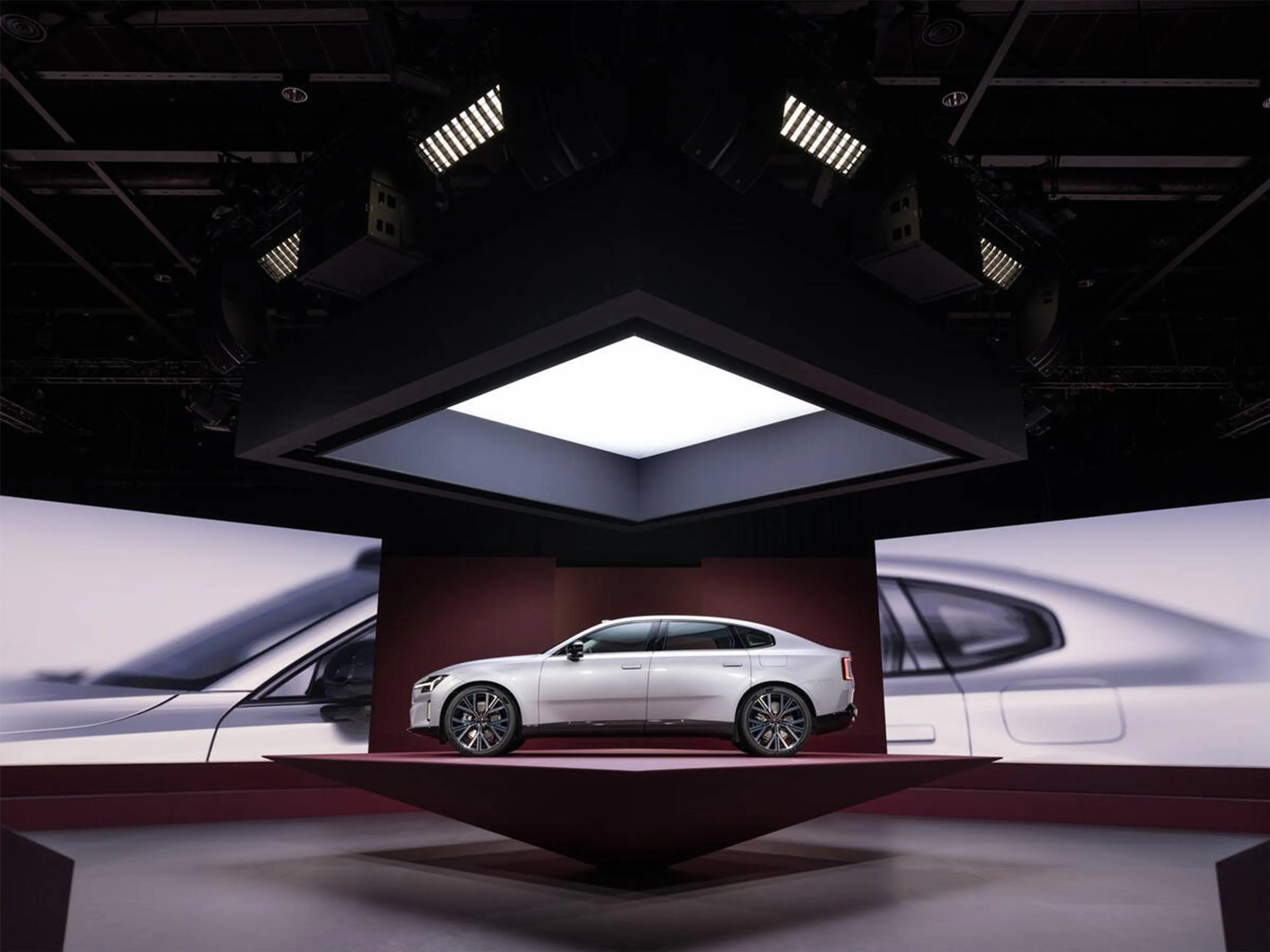 Revealed: 2025 Volvo ES90 combines everything the boss wants in a car