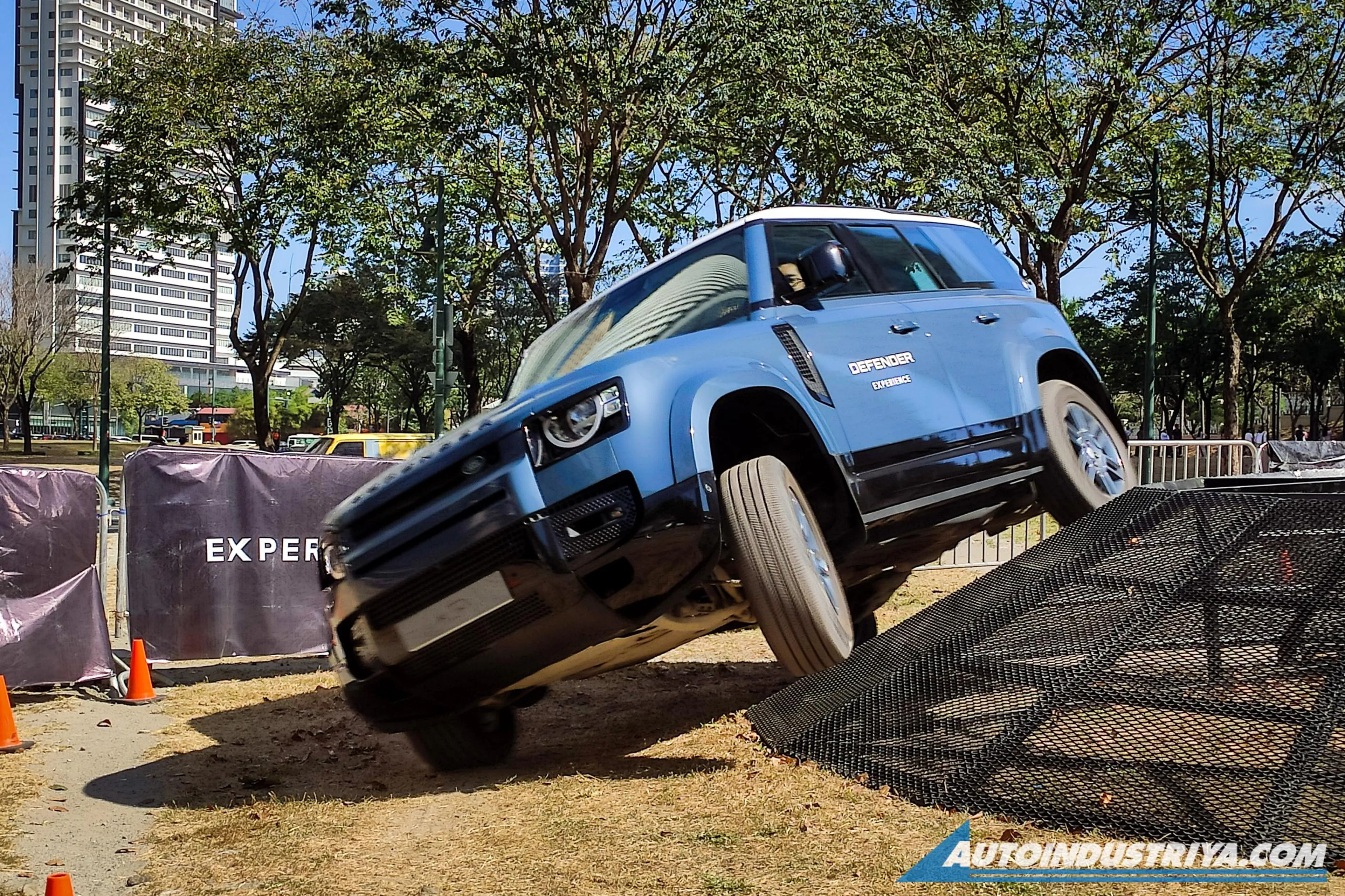 Go on a 4x4 adventure this weekend in the Defender Experience