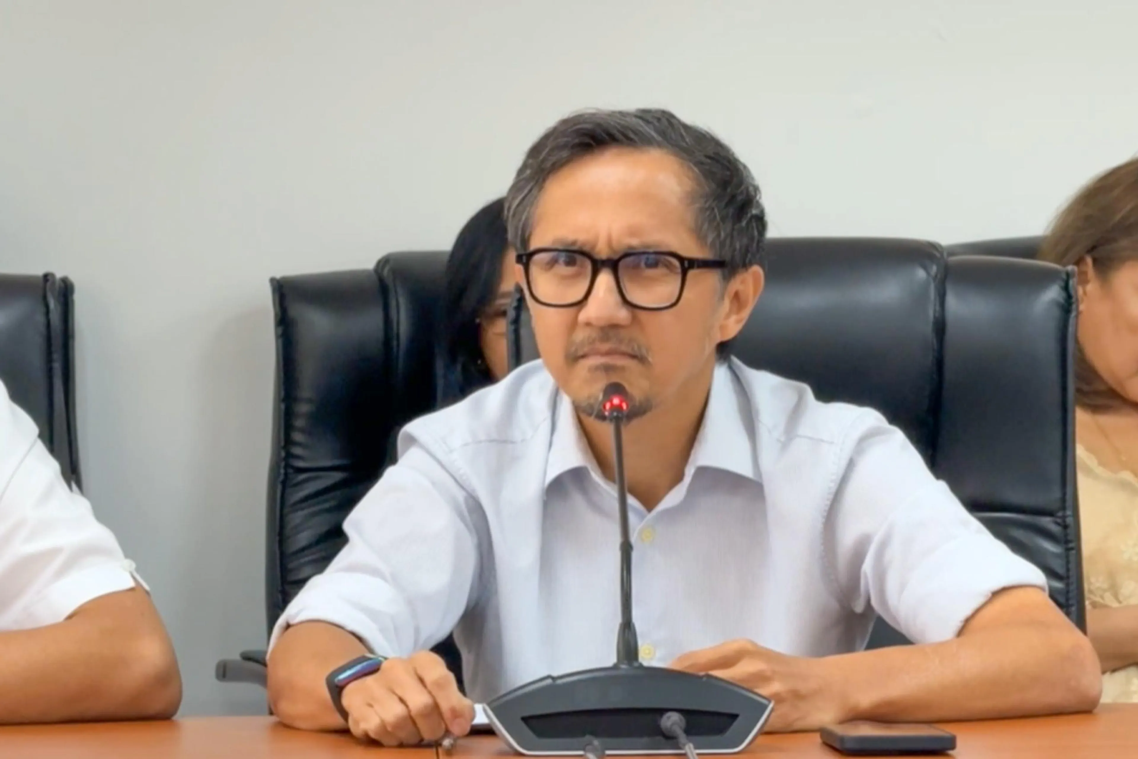 Did DOTr Sec. Dizon admit that the LTO is tainted with fixers?