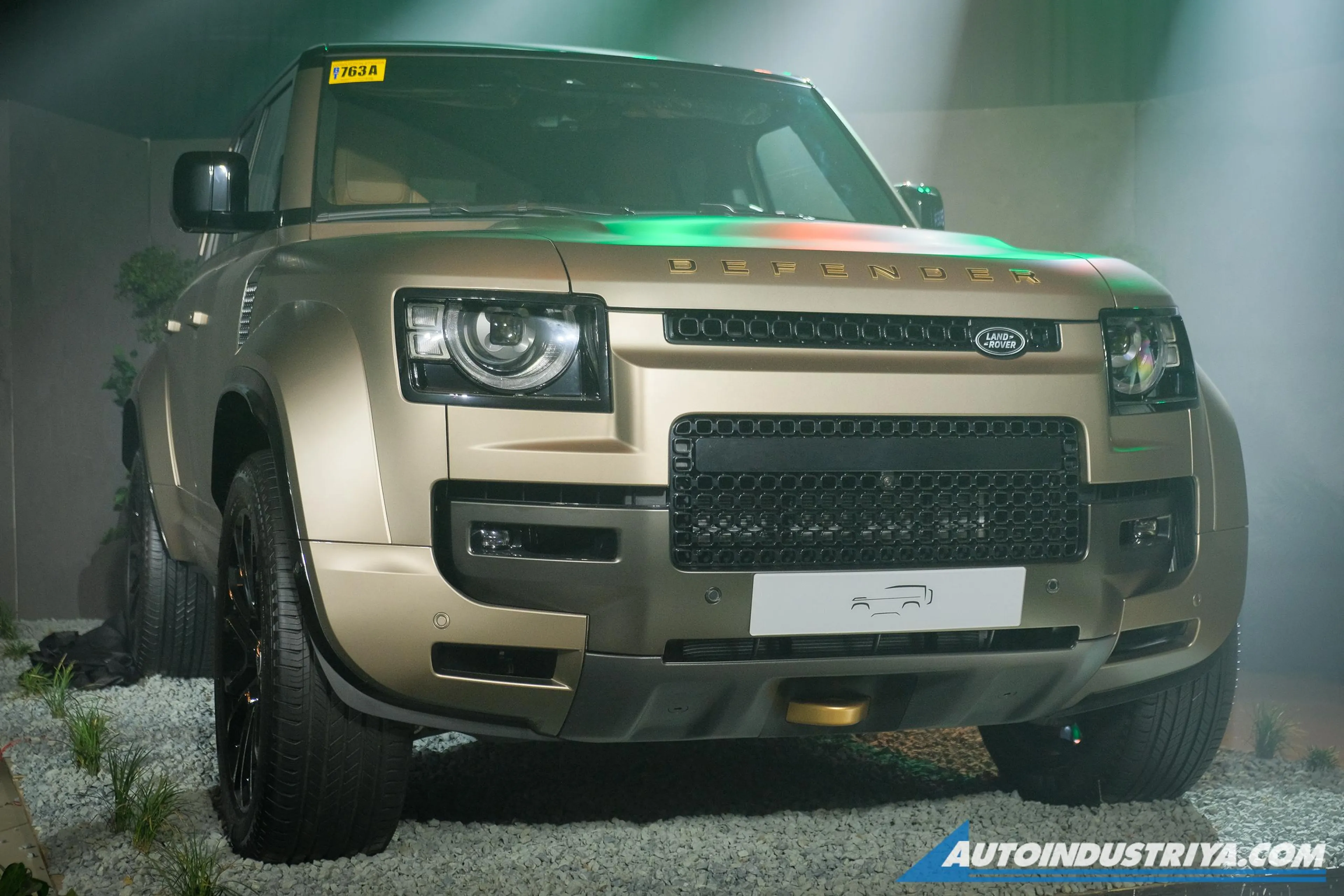 635 HP Land Rover Defender OCTA has arrived, starts at PHP 24.59M