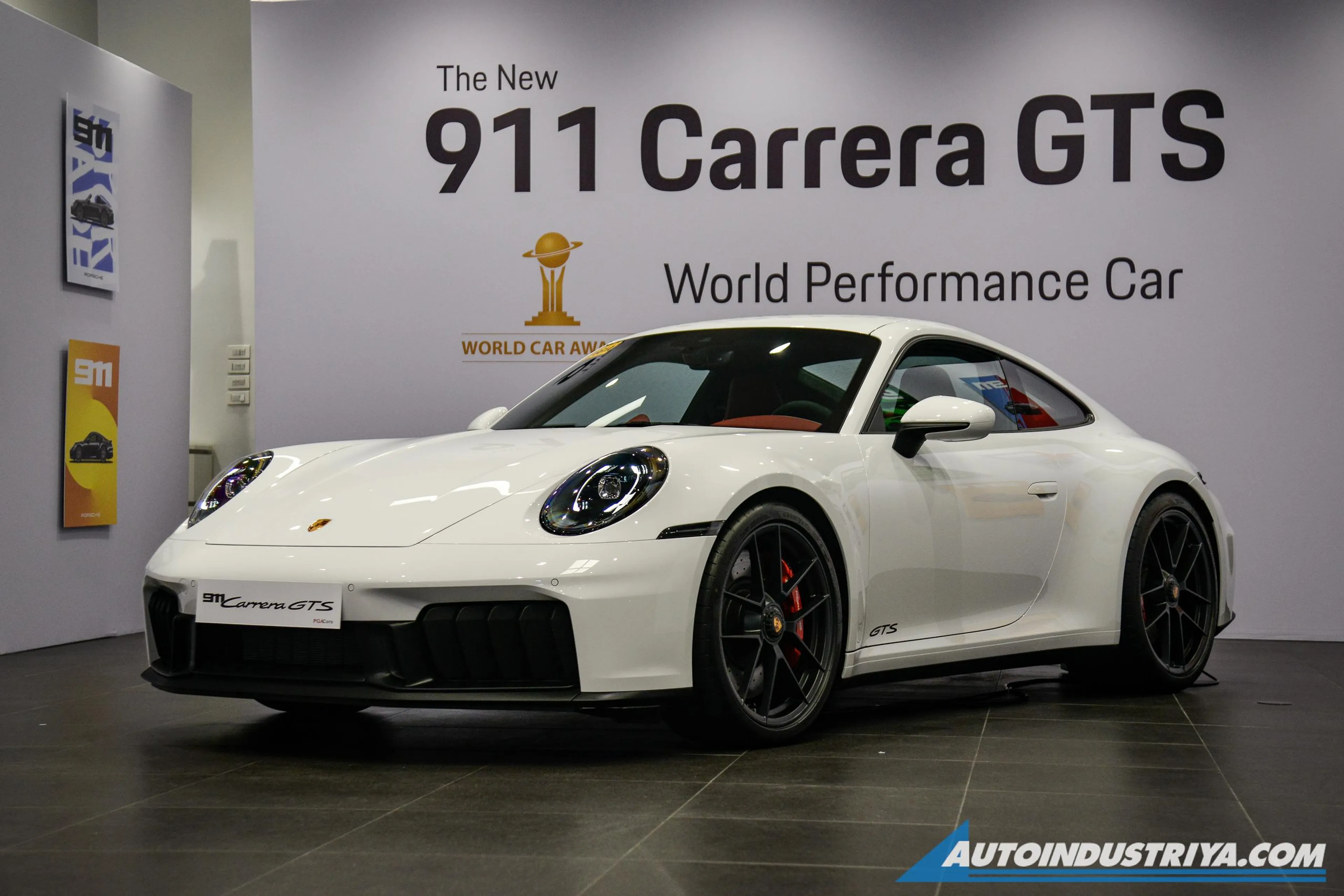 Porsche 911 Carrera GTS Hybrid, 911 Turbo 50 Years now in PH