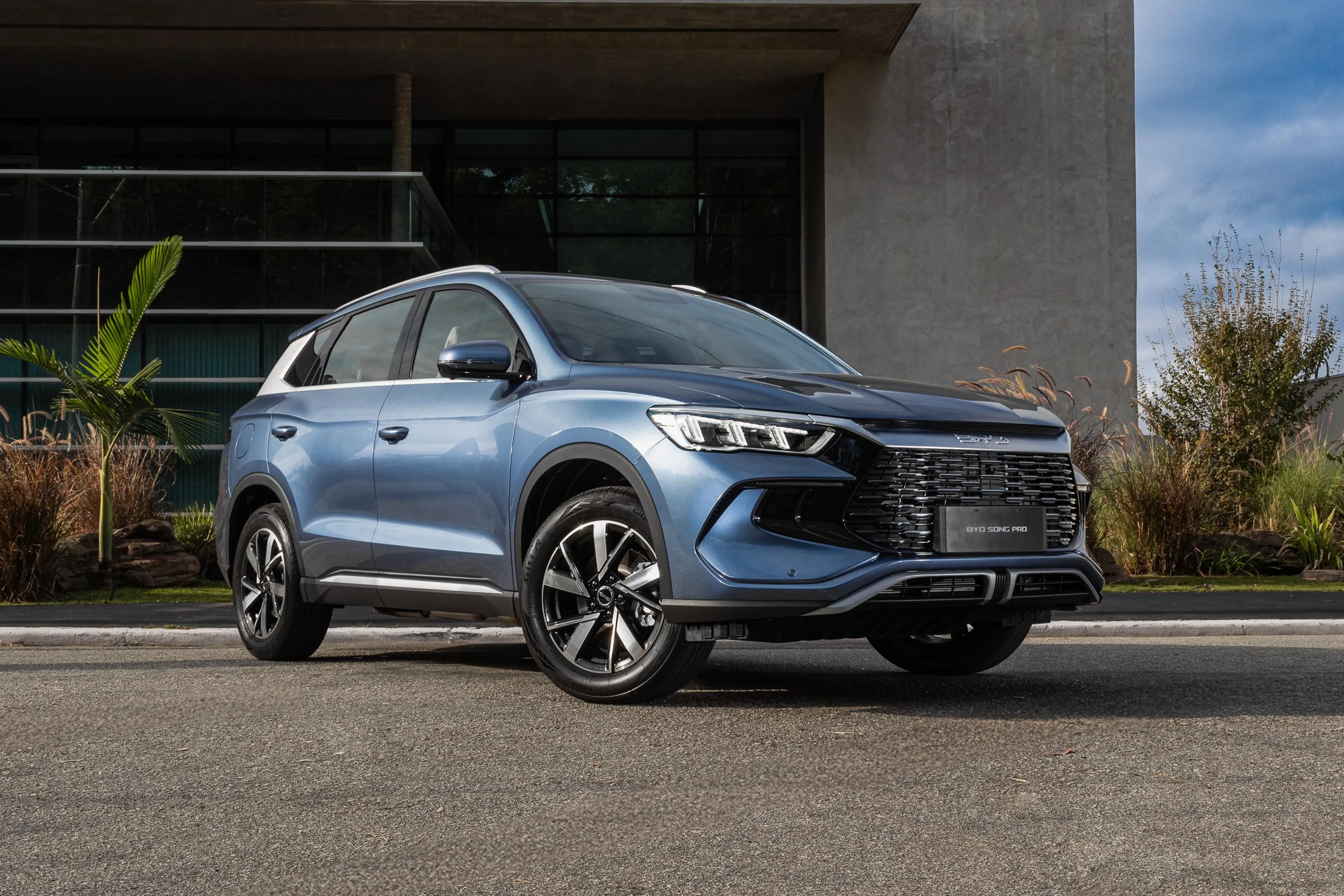 Sealion 5 DM-i is BYD's next plug-in hybrid for PH