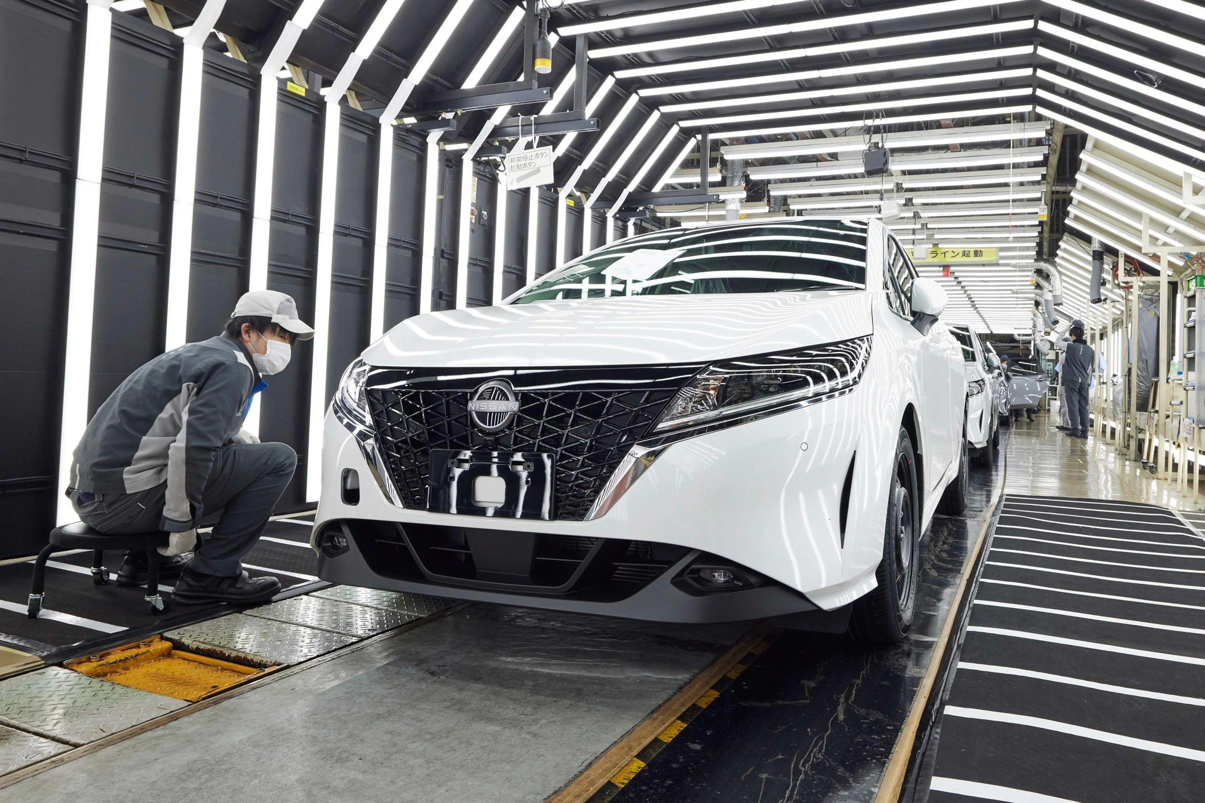 Report: Nissan, Foxconn in talks on building EVs in Japan