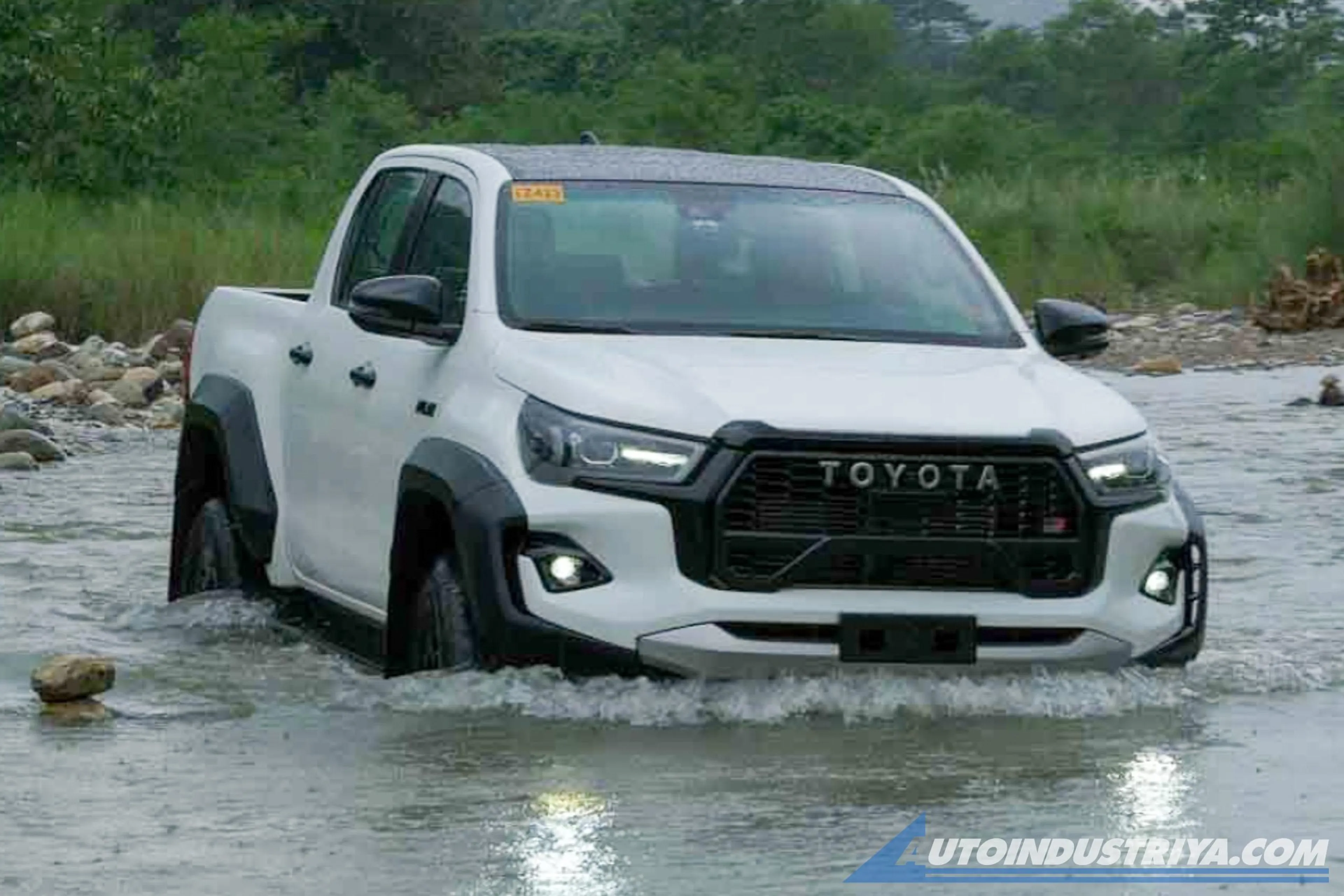 Toyota Hilux has big price increase for select variants in PH