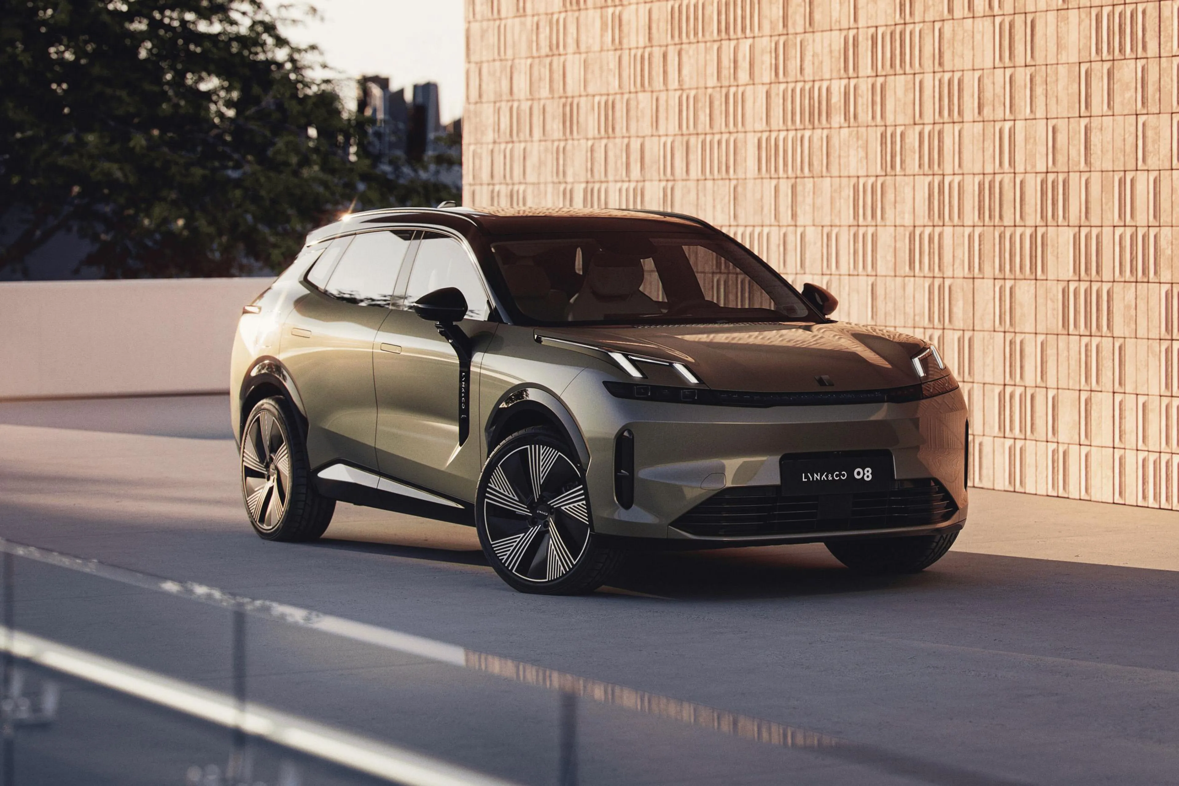Lynk & Co 08 EMP recognized by the DOE as plug-in hybrid