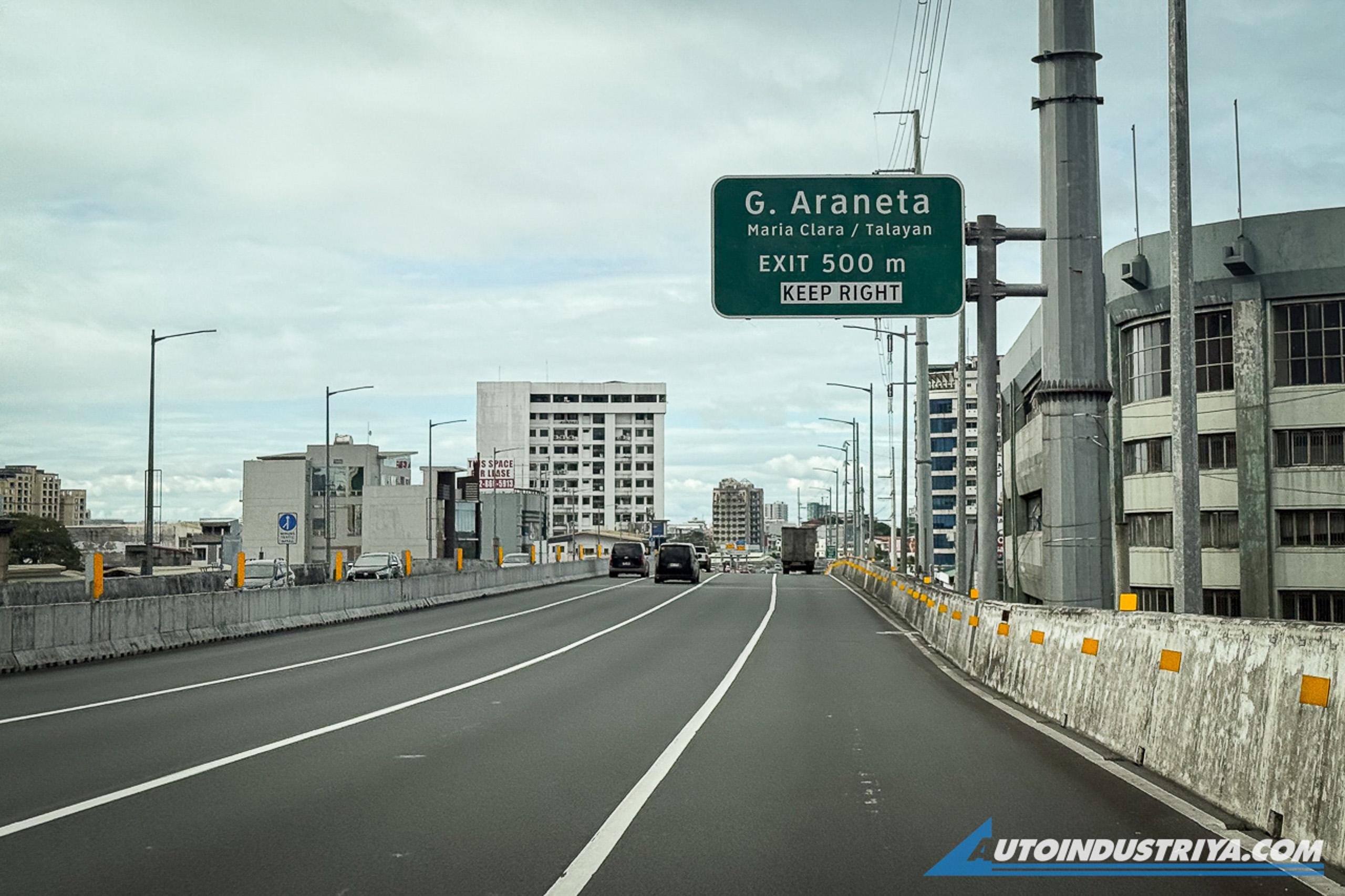 Skyway 3 G. Araneta Maria Clara off-ramp remains closed due to flooding, trash