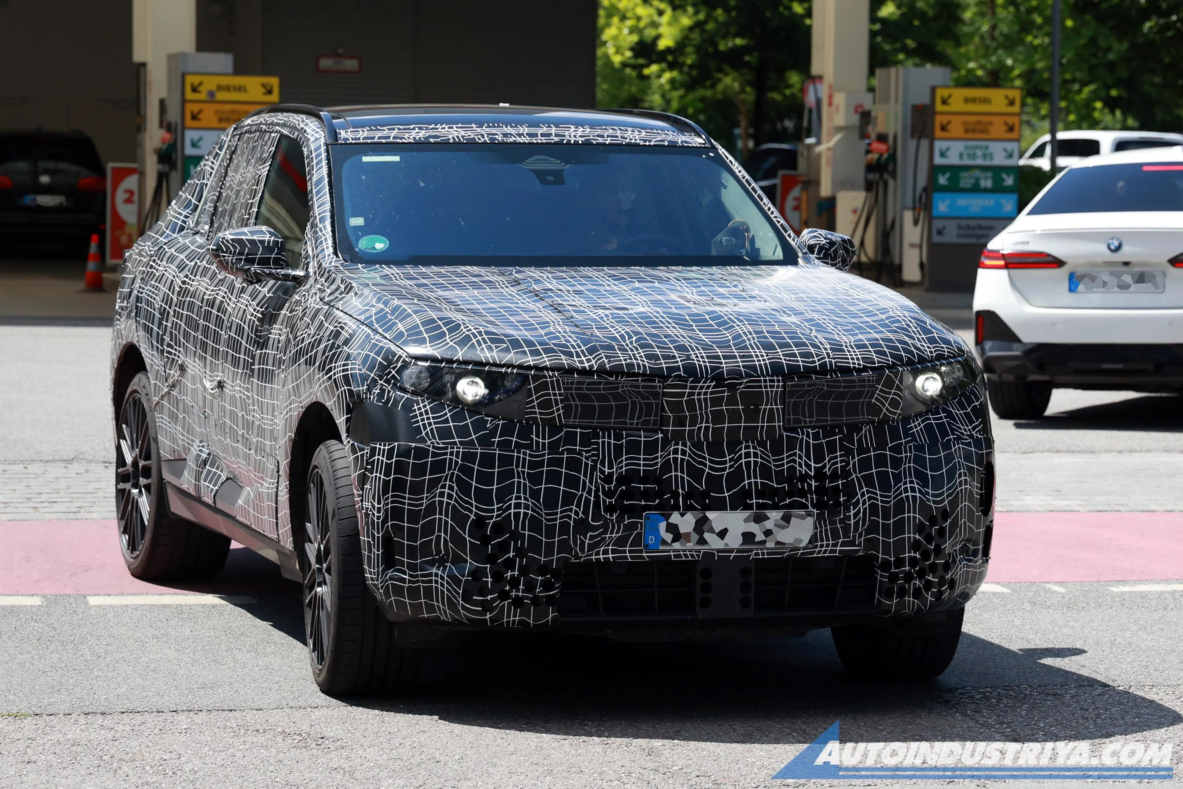 LOOK: All-new BMW X5 to get Neue Klasse look