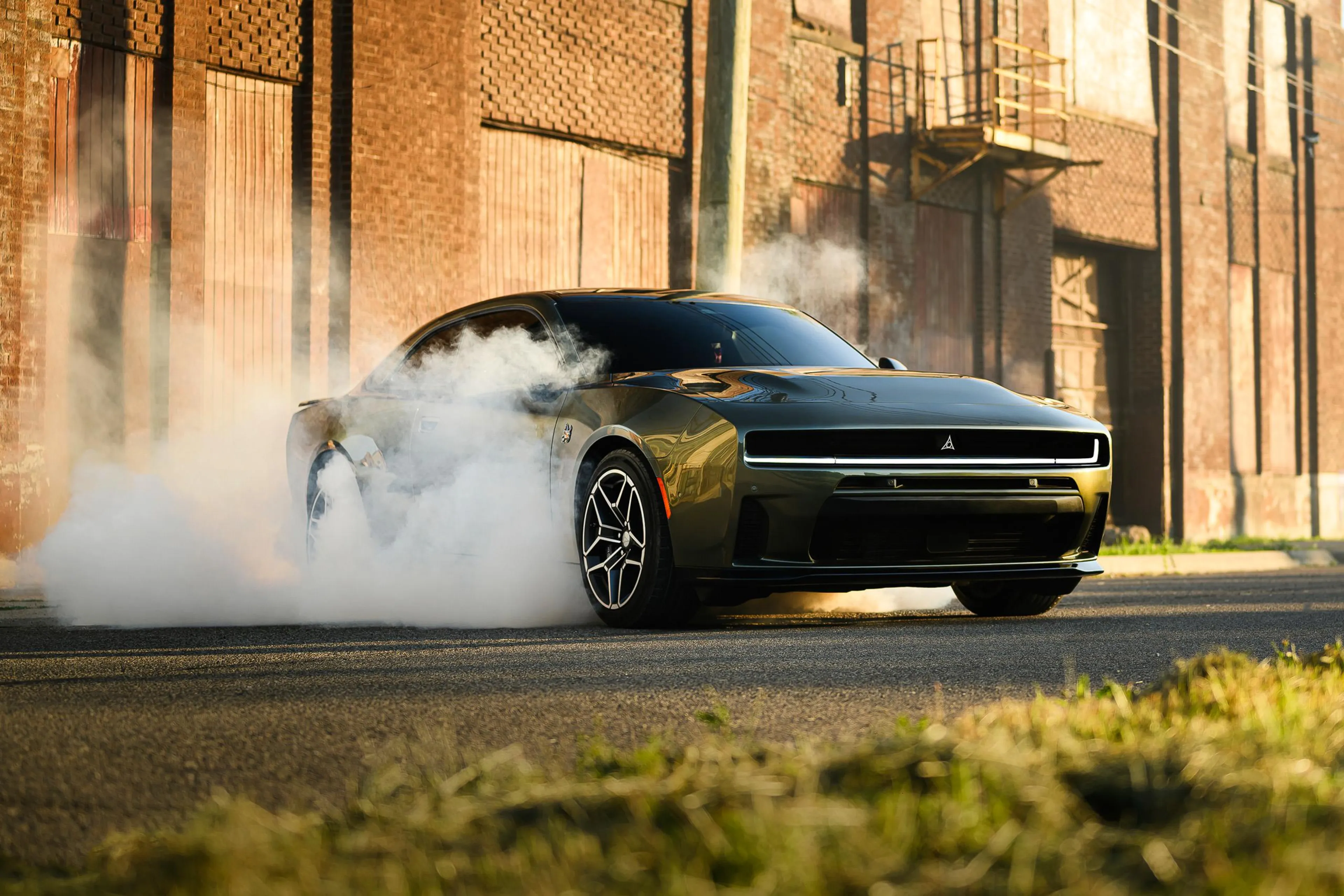 2026 Dodge Charger R/T, Scat Pack debuts with twin-turbo inline-six