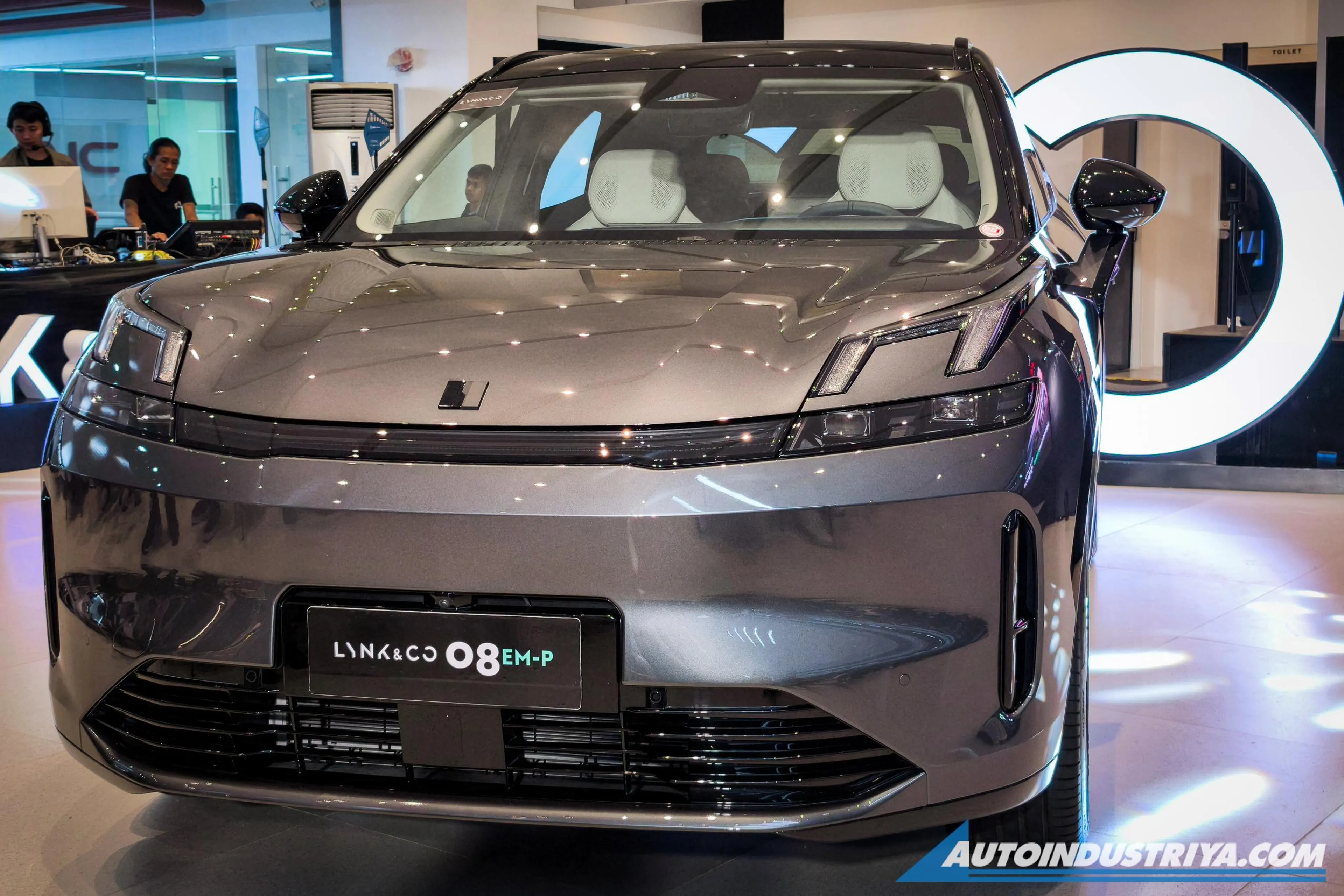Lynk & Co 08 EM-P PHEV now in PH with up to 1,400 km of range