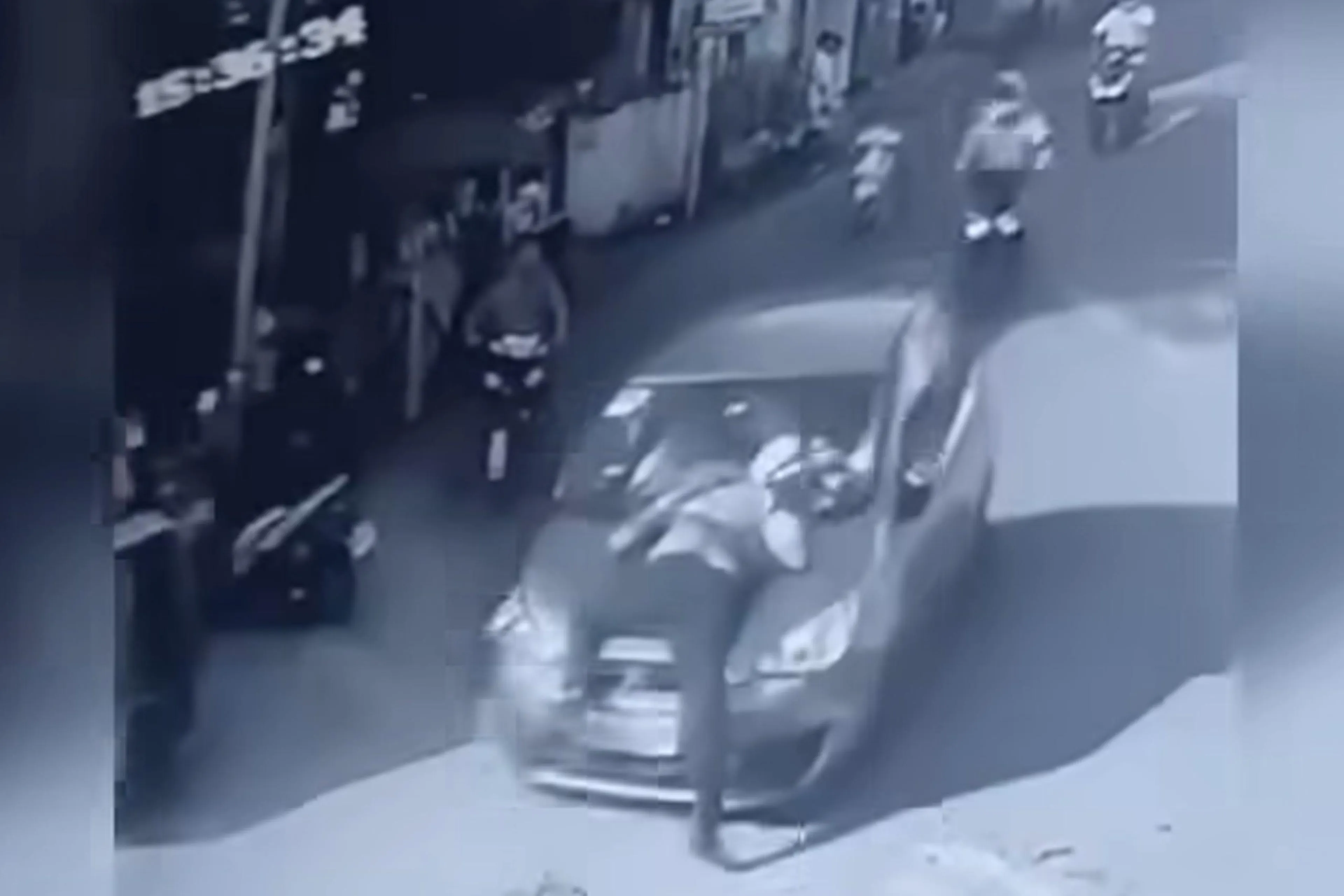 DOTr revokes driver's license of lawyer for running over enforcer