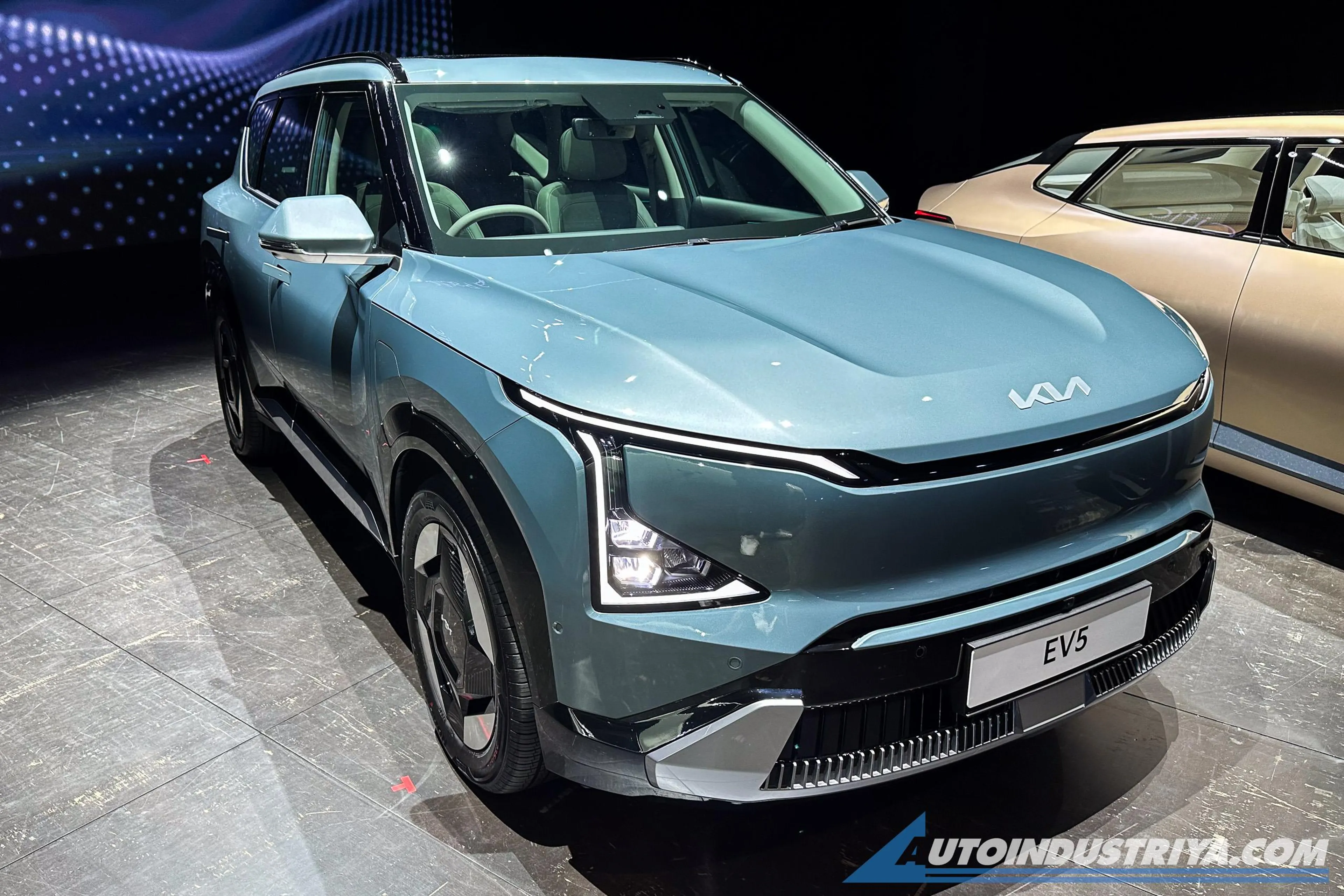 Kia PH to preview EV5 at 2025 Philippine Electric Vehicle Summit