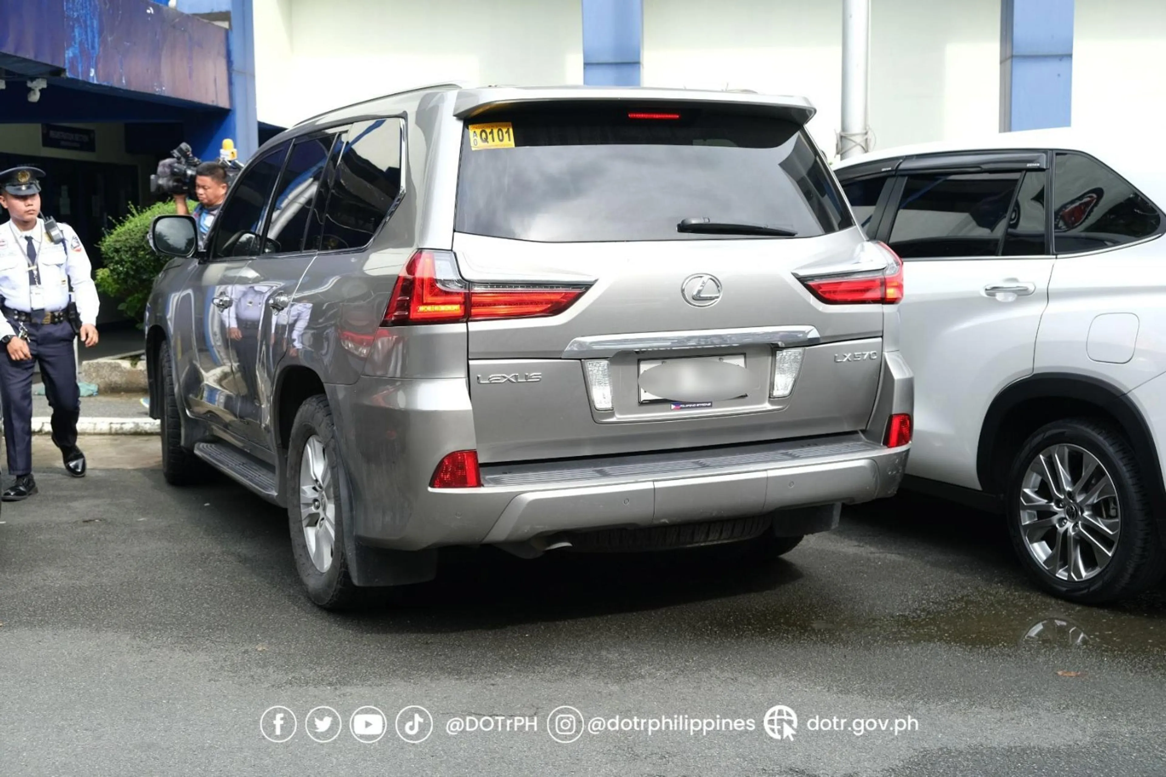 Wang-wang Serye: Driver gets perpetual disqualification, SUV impounded